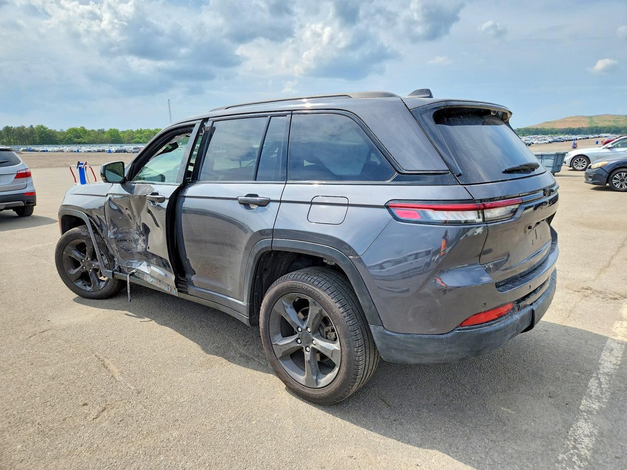 2025 Jeep Grand Cherokee Limited Серый vin: 1C4RJHBG3SC282505