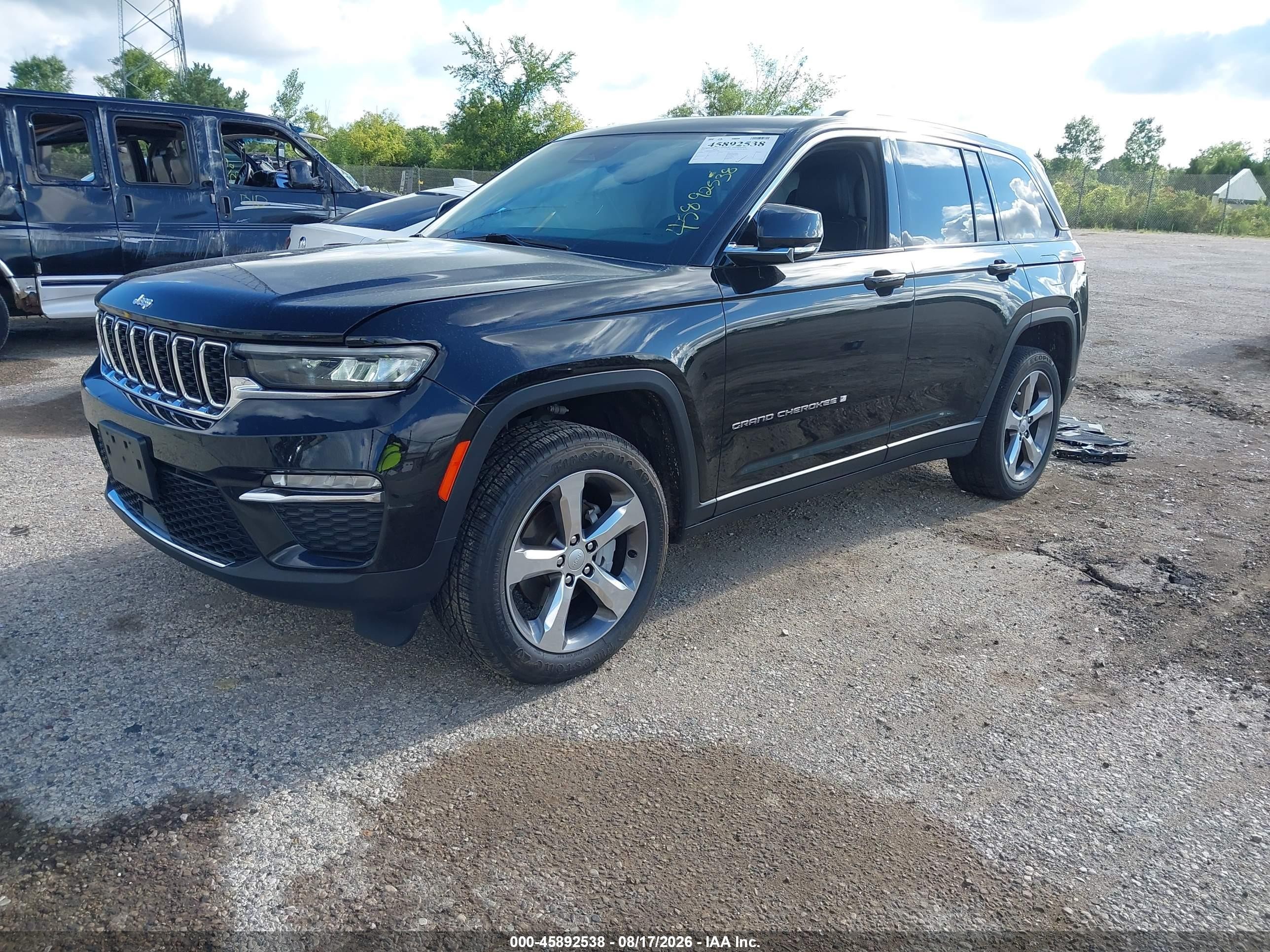 2022 Jeep Grand Cherokee Limited 4x4 Black vin: 1C4RJHBG4N8635048