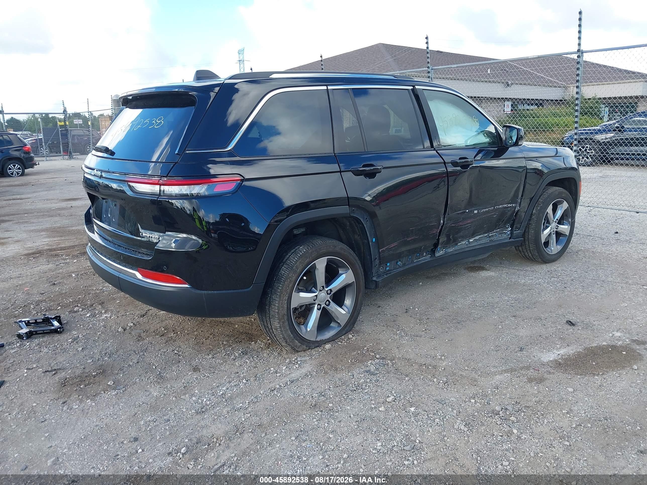 2022 Jeep Grand Cherokee Limited 4x4 Black vin: 1C4RJHBG4N8635048