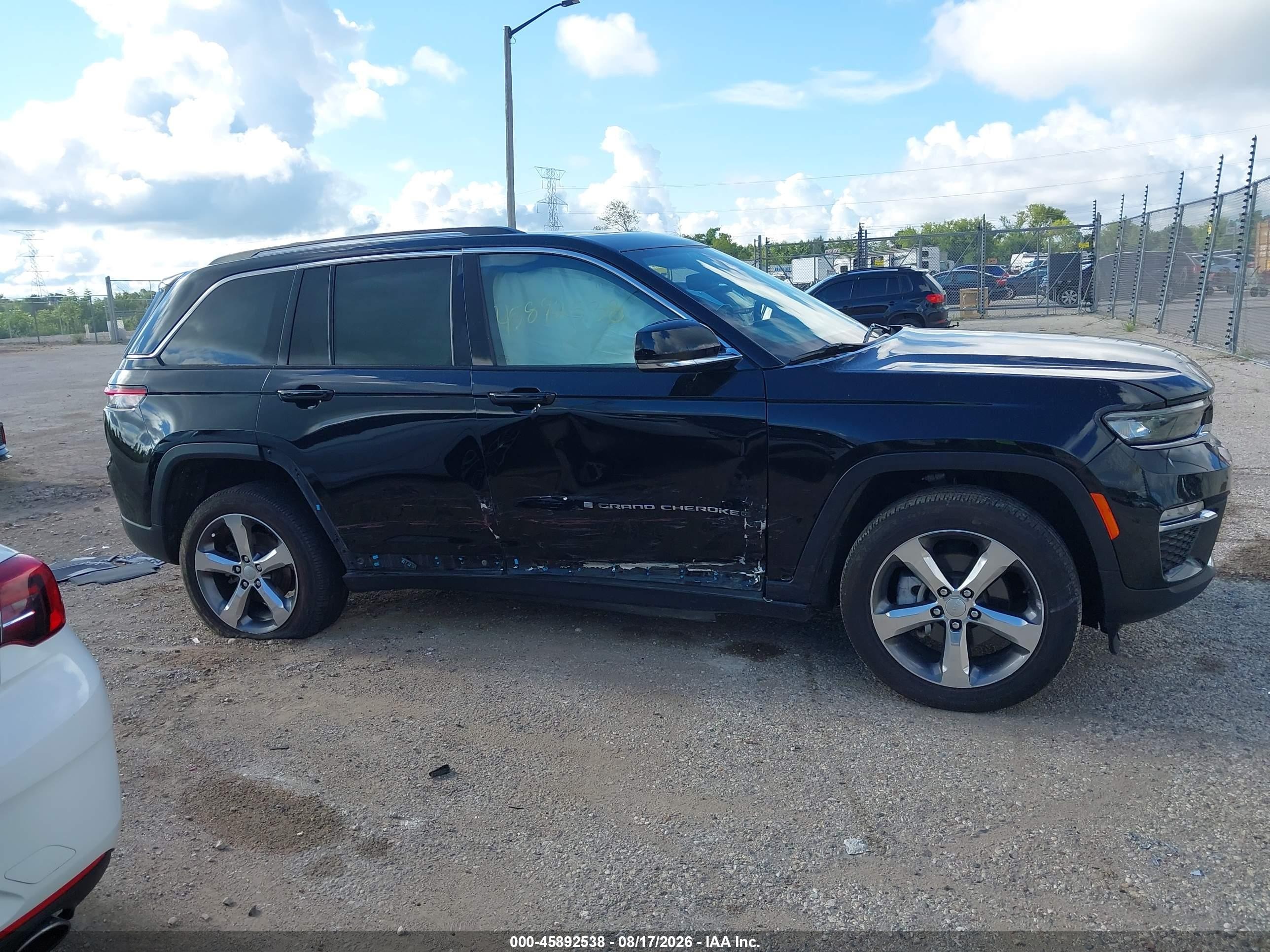 2022 Jeep Grand Cherokee Limited 4x4 Black vin: 1C4RJHBG4N8635048