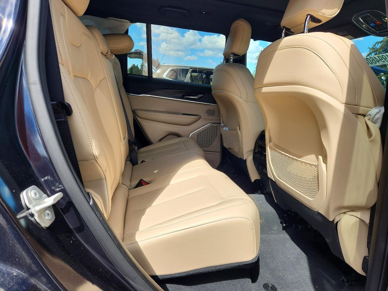 2024 Jeep Grand Cherokee Limited Черный vin: 1C4RJHBG4RC129044