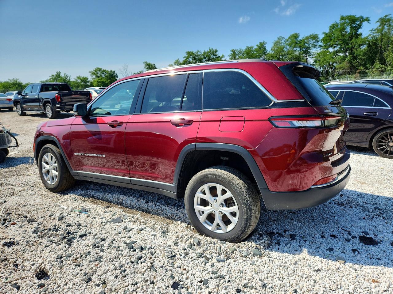 2023 Jeep Grand Cherokee Limited Burgundy vin: 1C4RJHBG6PC538725