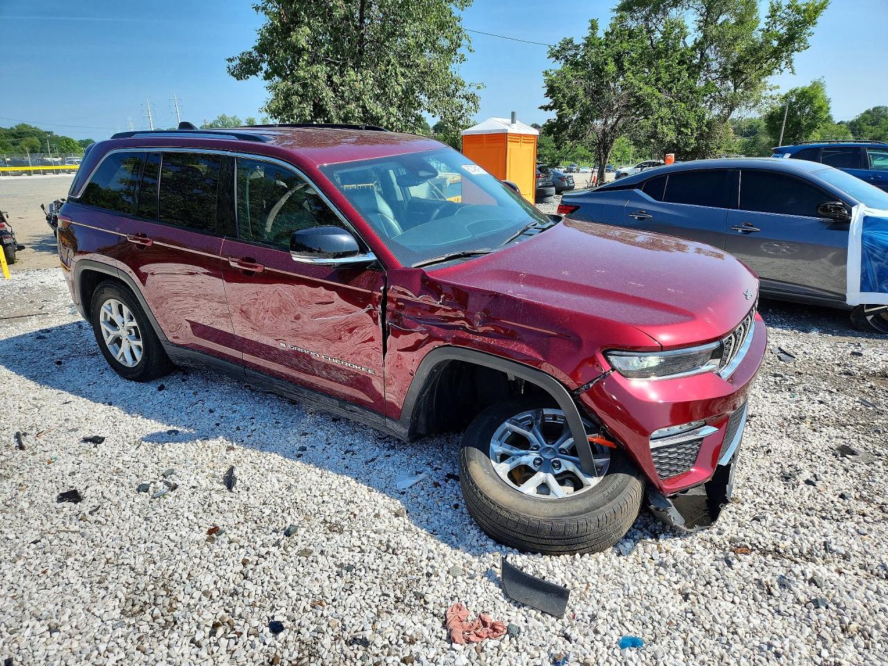 2023 Jeep Grand Cherokee Limited Burgundy vin: 1C4RJHBG6PC538725