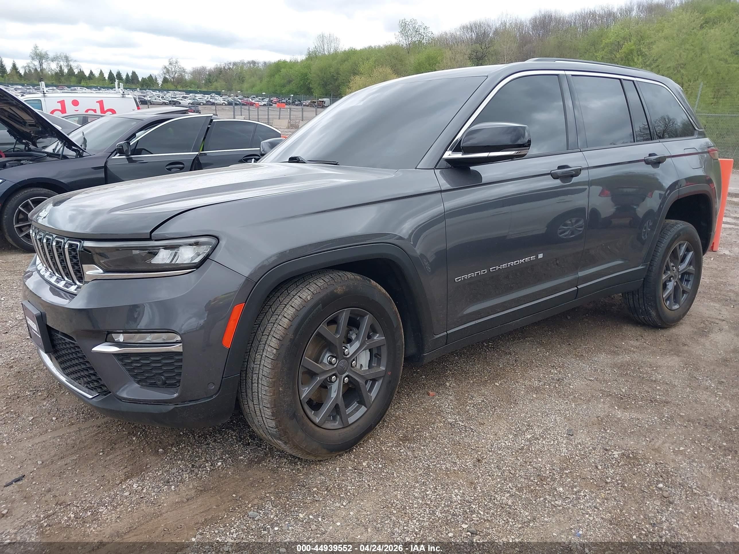 2023 Jeep Grand Cherokee Limited 4x4 Gray vin: 1C4RJHBG8P8738041