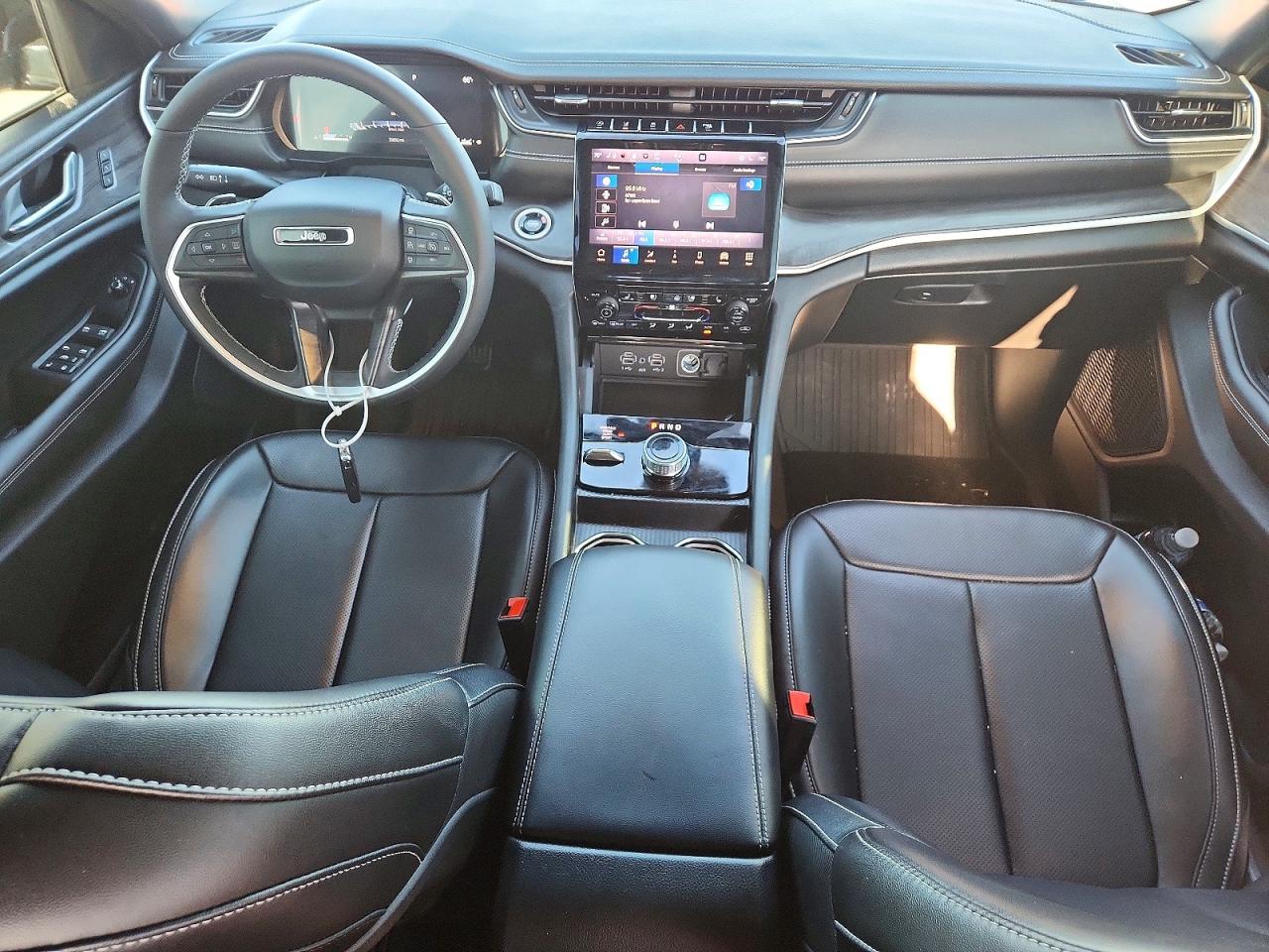 2025 Jeep Grand Cherokee Limited Gray vin: 1C4RJHBG8SC277106