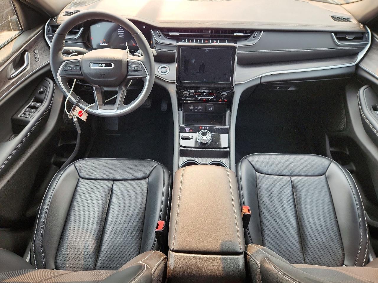 2024 Jeep Grand Cherokee Limited Blue vin: 1C4RJHBGXR8610452