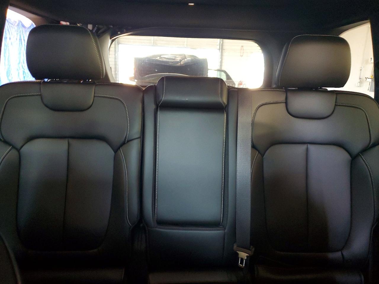 2026 Jeep Grand Cherokee Limited Black vin: 1C4RJHBR9TC225390
