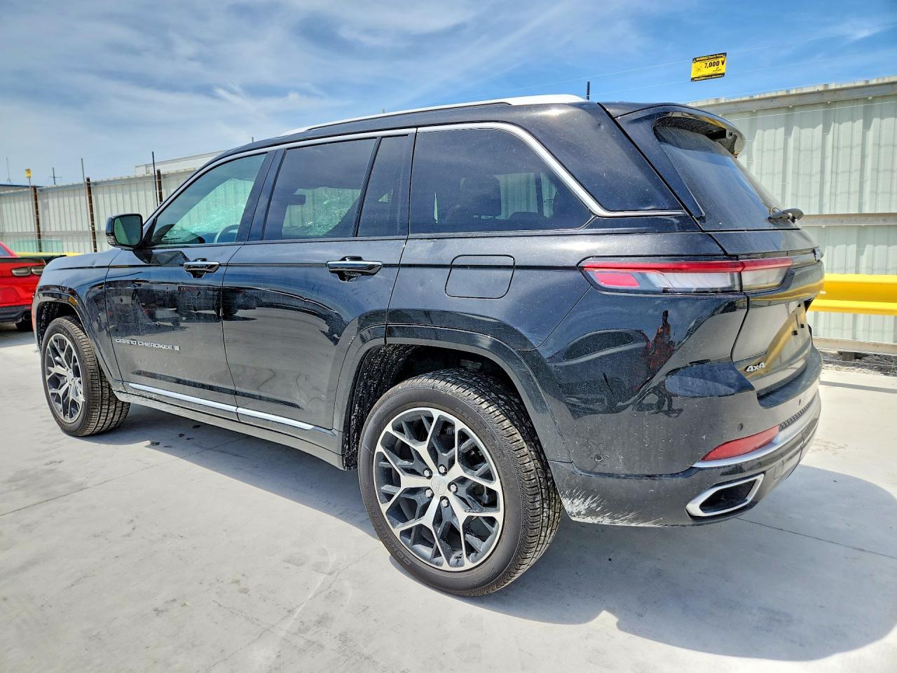2022 Jeep Grand Cherokee Summit Black vin: 1C4RJHEG5N8530904