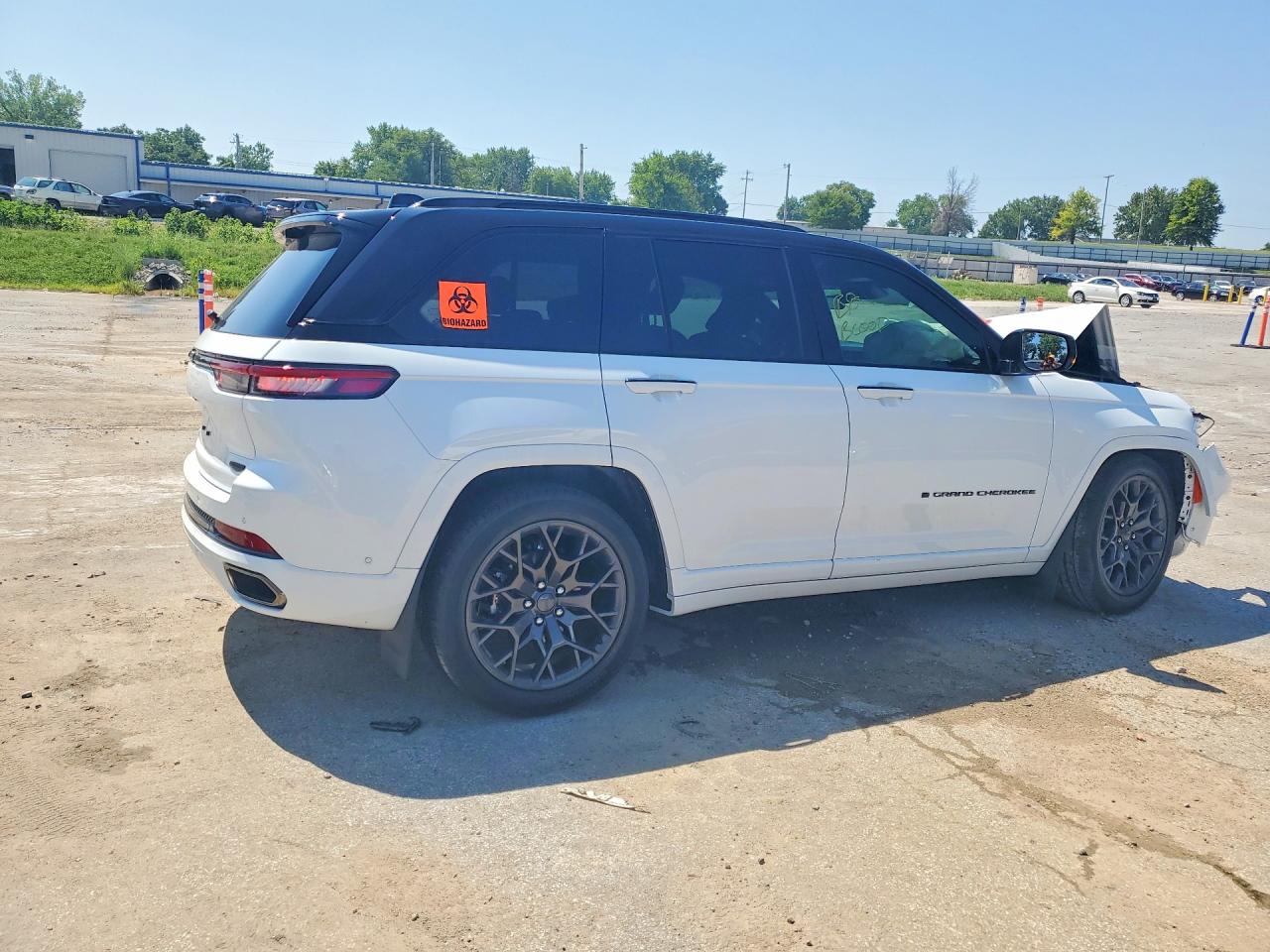 2025 Jeep Grand Cherokee Summit White vin: 1C4RJHEG7S8791818
