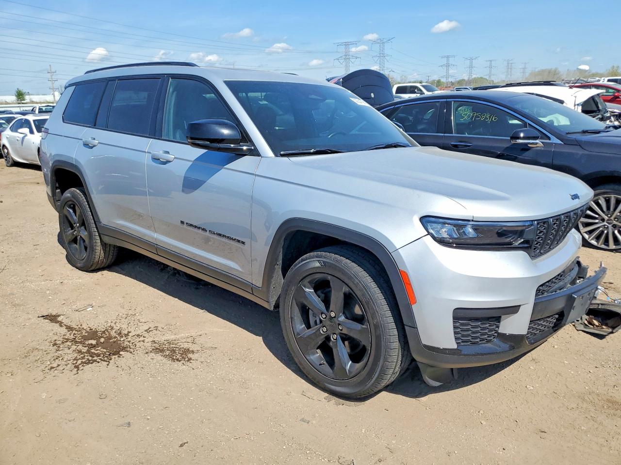 2022 Jeep Grand Cherokee L Laredo Silver vin: 1C4RJKAG3N8517524