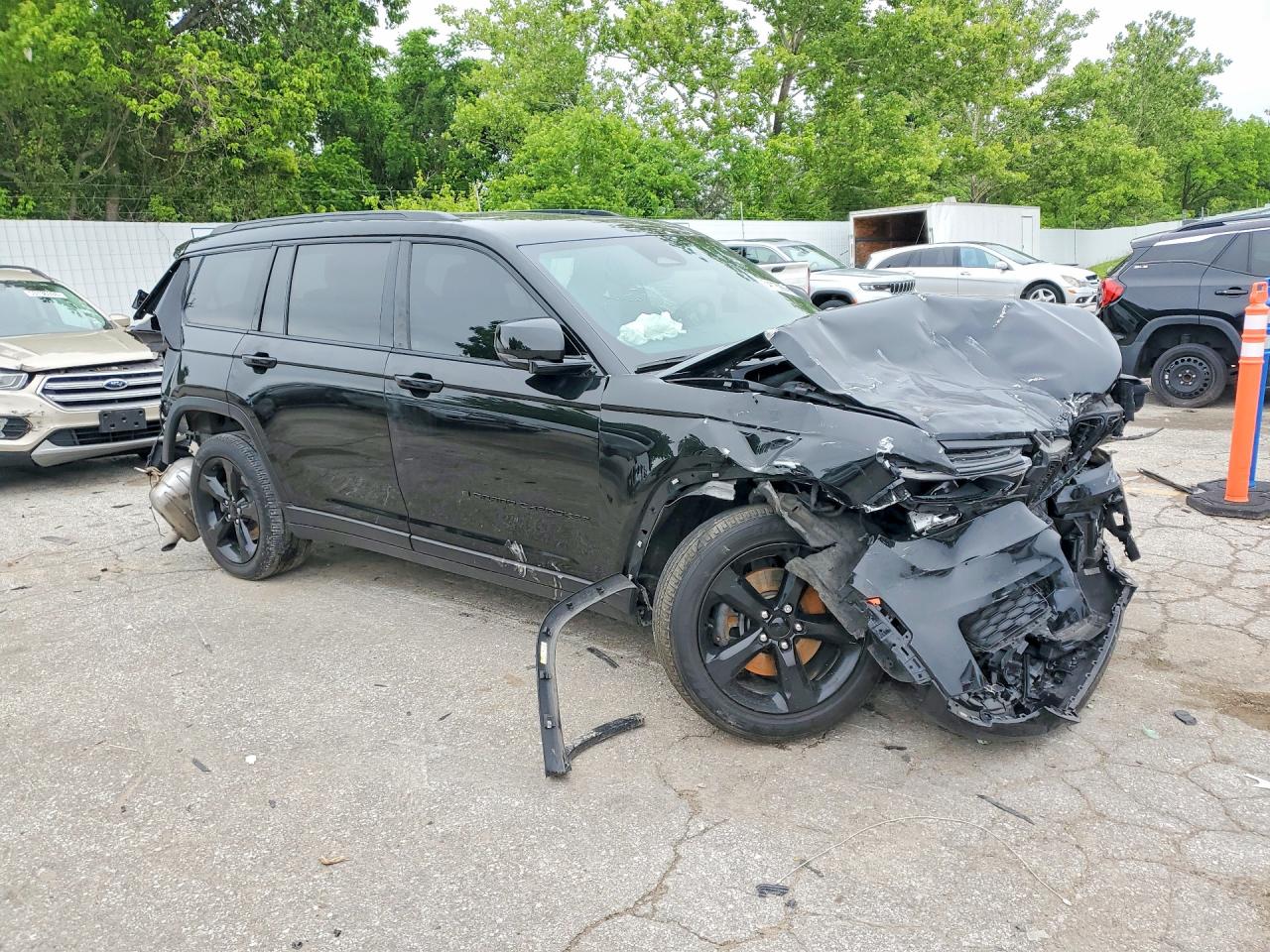 2024 Jeep Grand Cherokee L Laredo Black vin: 1C4RJKAG4R8530188