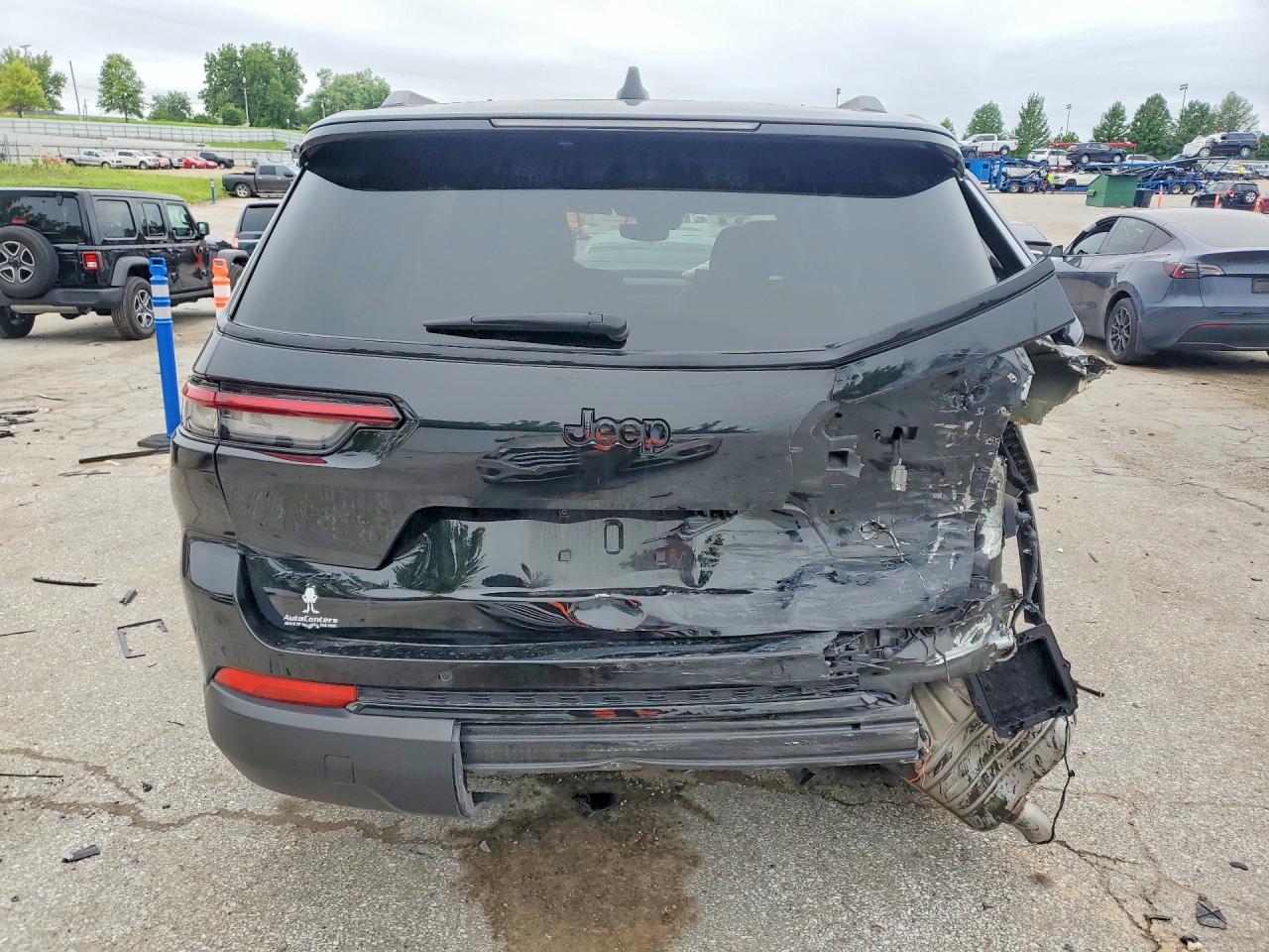 2024 Jeep Grand Cherokee L Laredo Black vin: 1C4RJKAG4R8530188