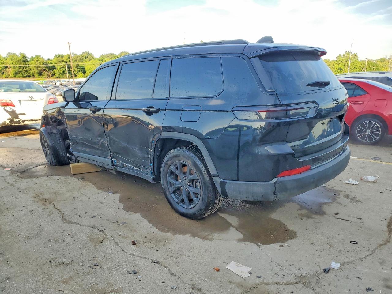 2024 Jeep Grand Cherokee L Laredo Black vin: 1C4RJKAG5R8556623
