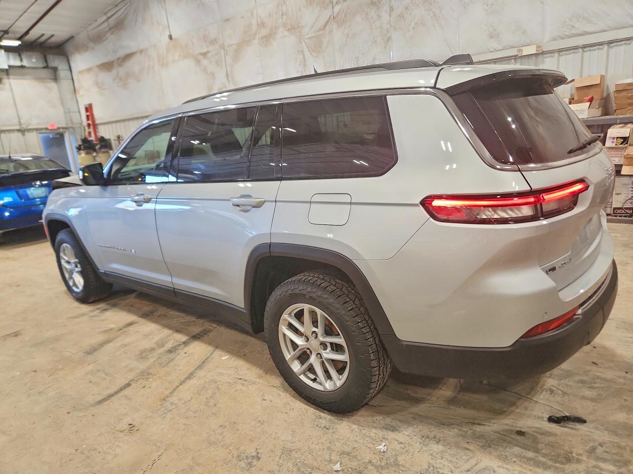 2021 Jeep Grand Cherokee L Laredo Серебряный vin: 1C4RJKAG6M8202697
