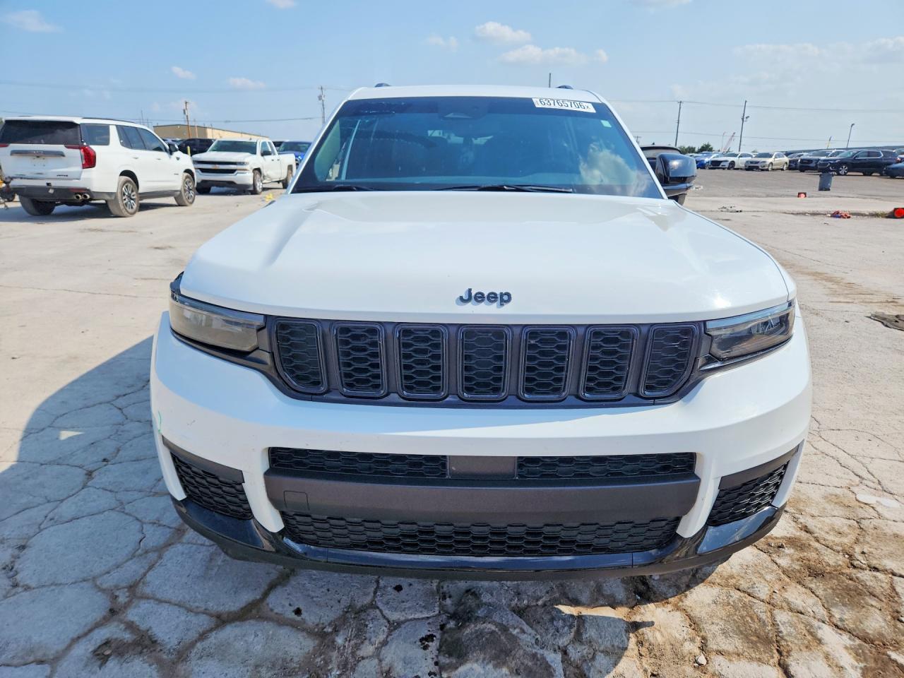 2024 Jeep Grand Cherokee L Laredo Белый vin: 1C4RJKAG7R8571236