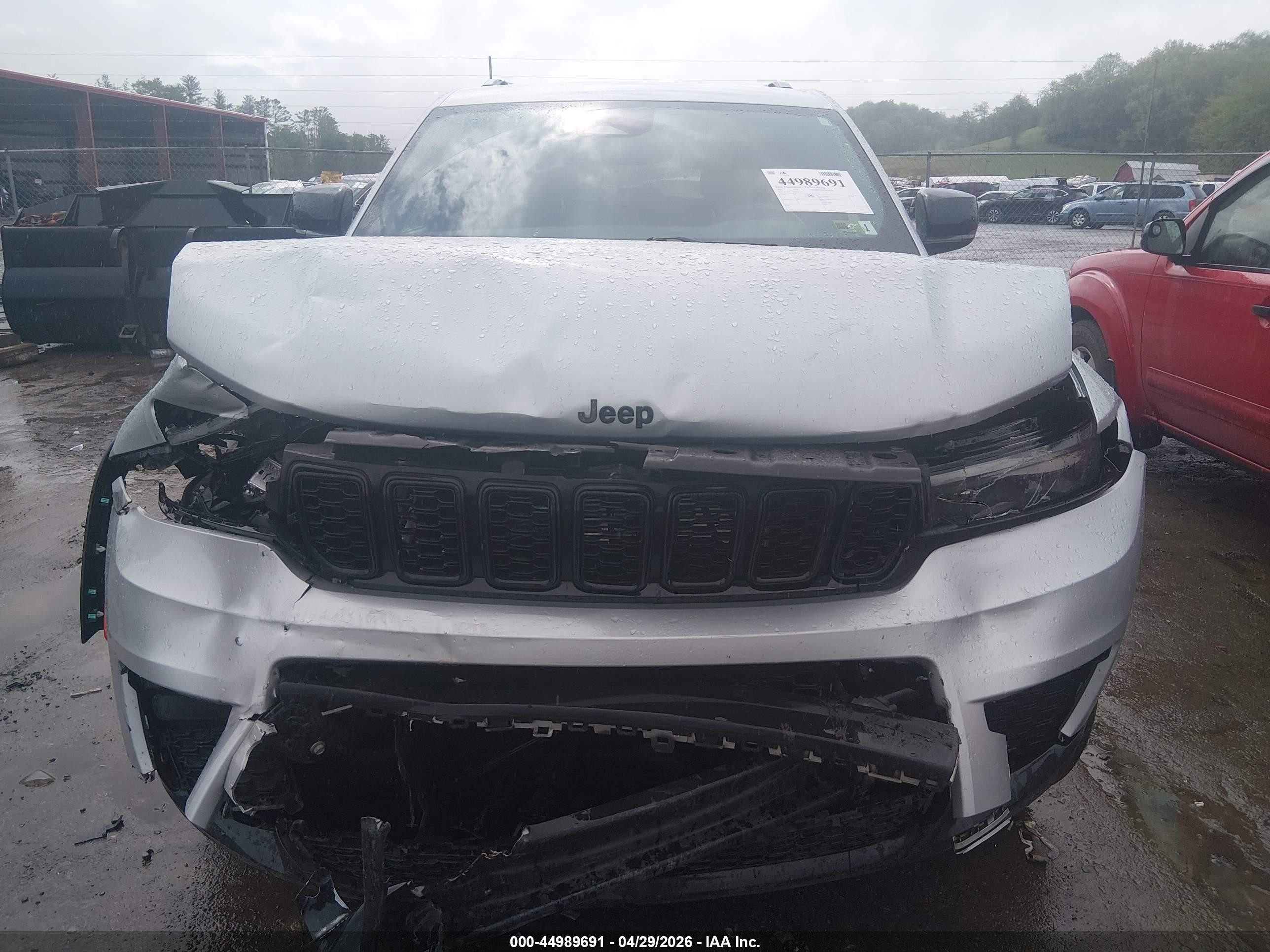 2022 Jeep Grand Cherokee L Altitude 4x4 Silver vin: 1C4RJKAG8N8525358