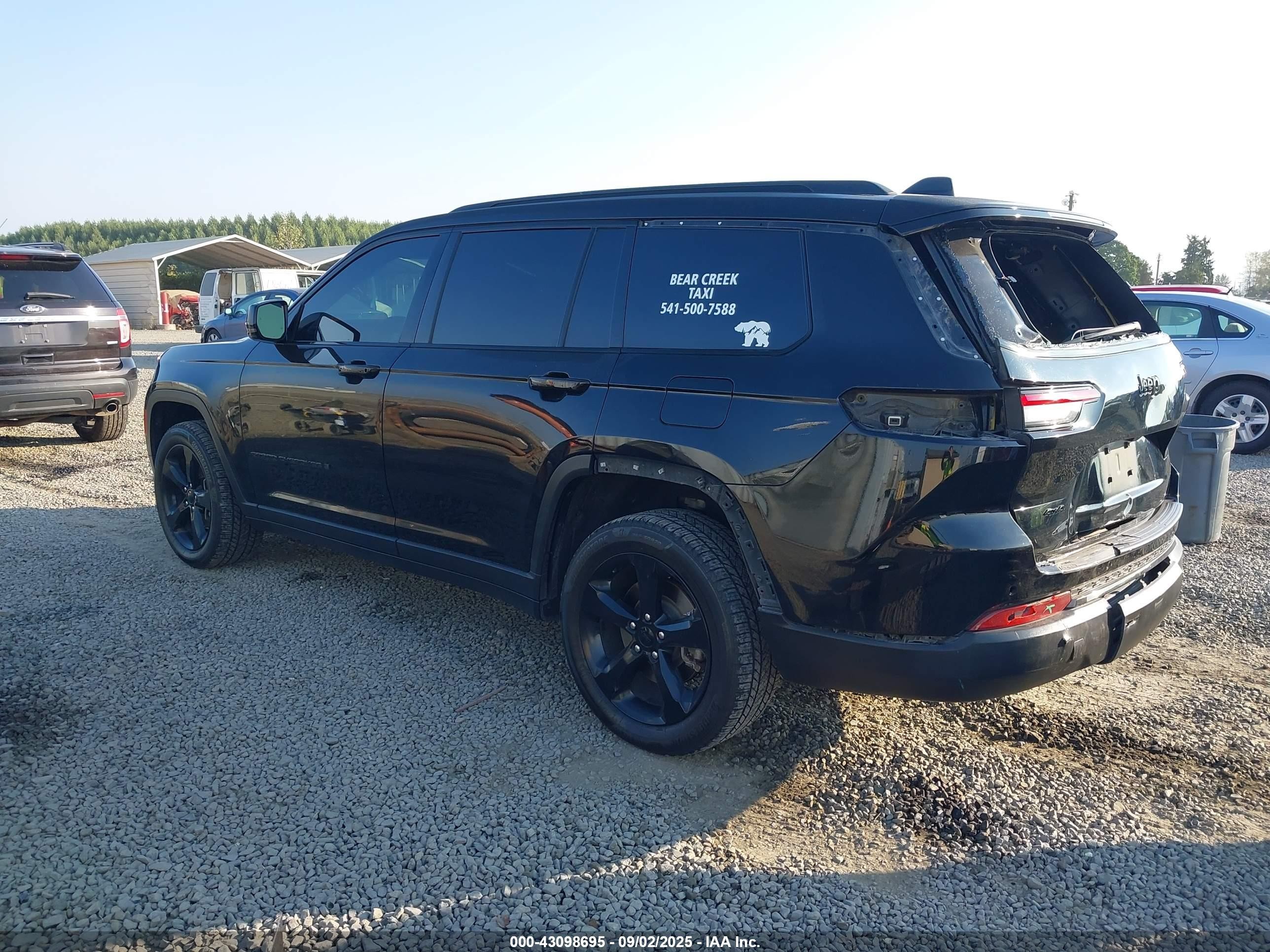 2023 Jeep Grand Cherokee L Altitude 4x4 Черный vin: 1C4RJKAG9P8823324