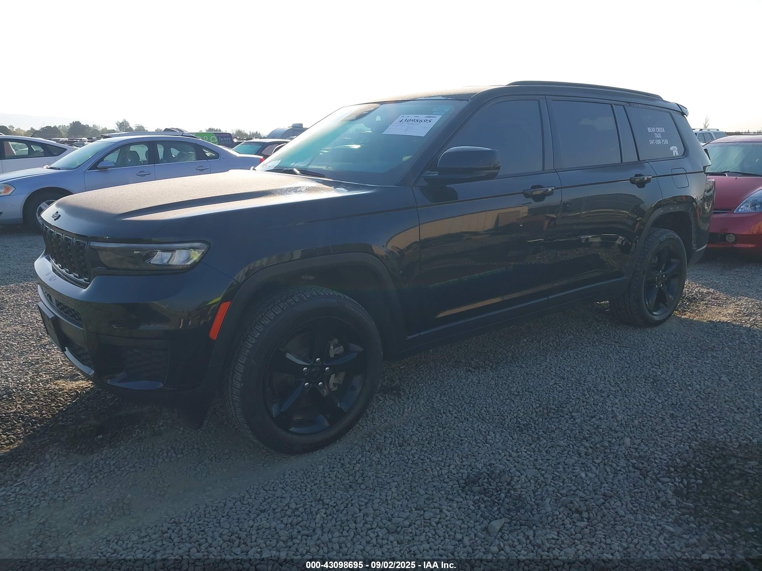 2023 Jeep Grand Cherokee L Altitude 4x4 Черный vin: 1C4RJKAG9P8823324