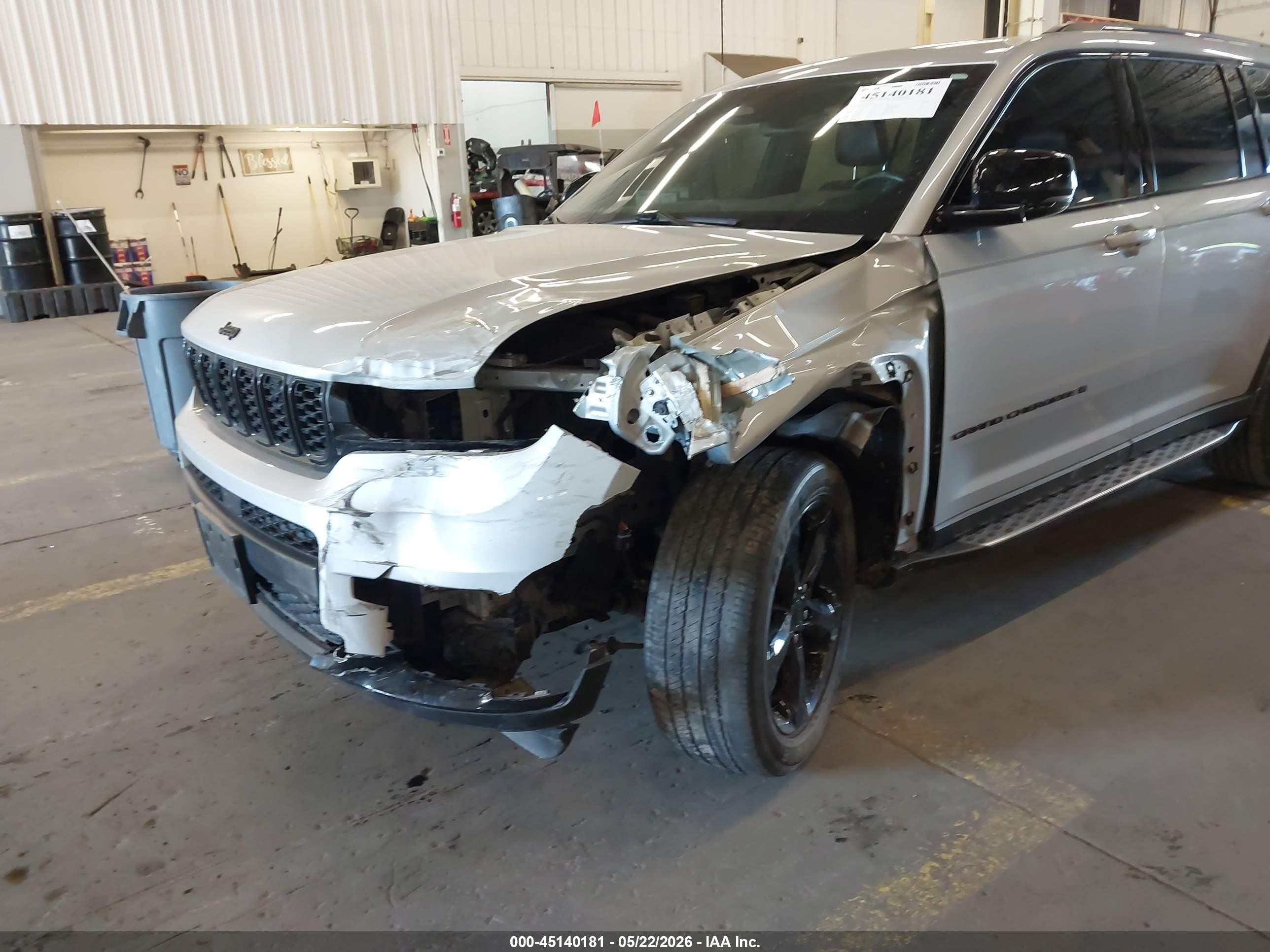 2021 Jeep Grand Cherokee L Altitude 4x4 Silver vin: 1C4RJKAGXM8201259