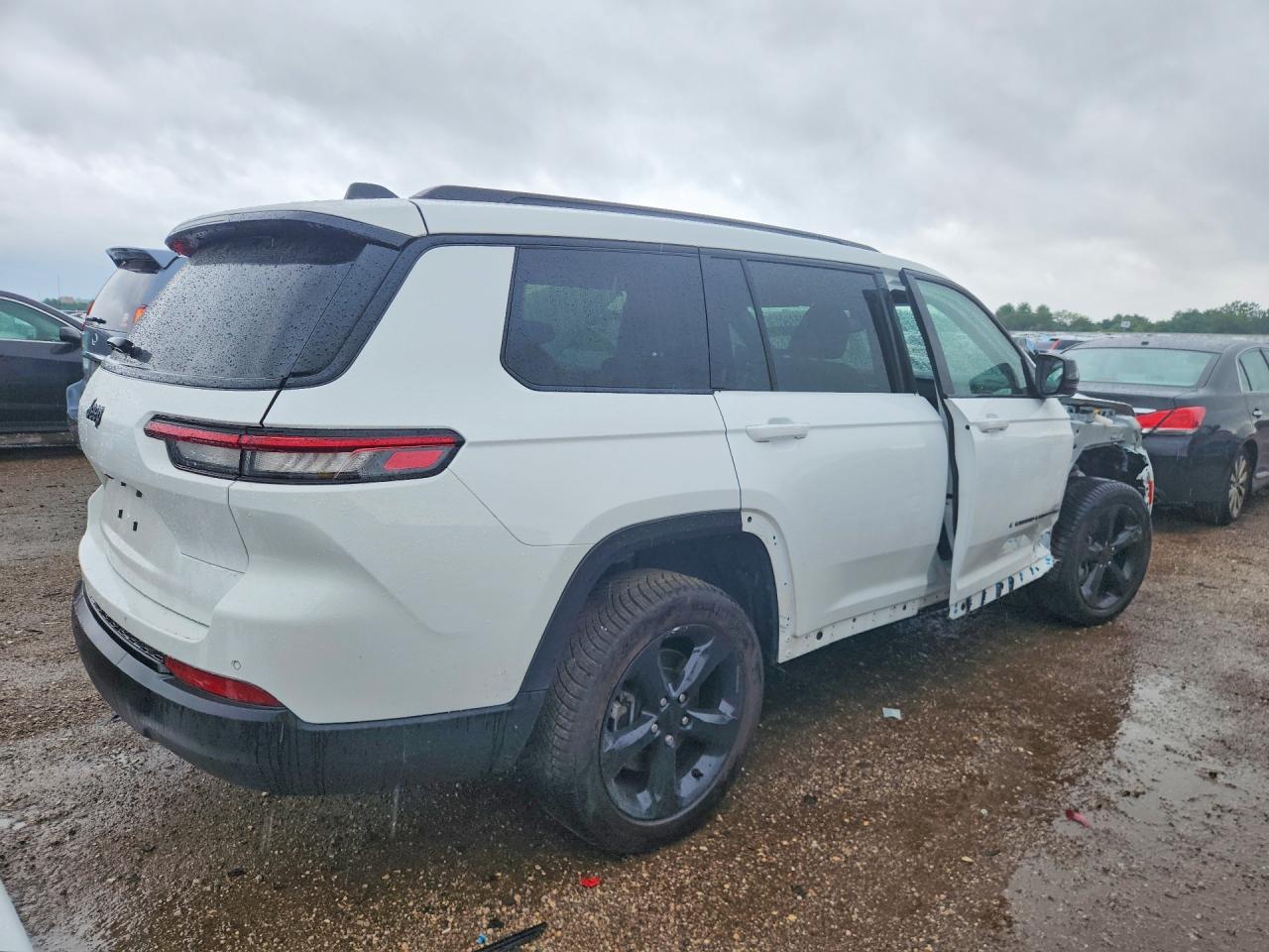 2023 Jeep Grand Cherokee L Laredo White vin: 1C4RJKAGXP8750013