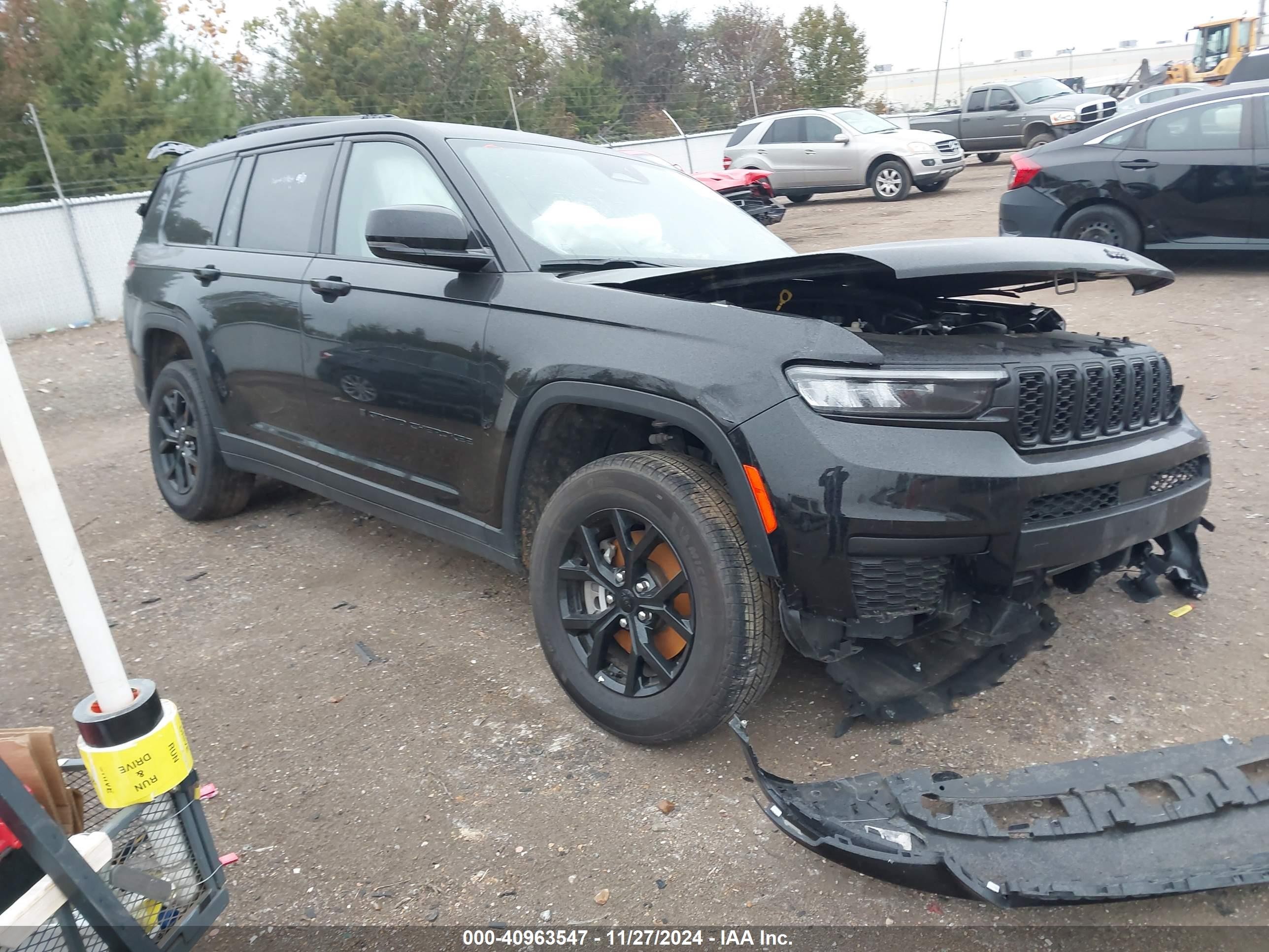 Price & History 2024 Jeep Grand Cherokee L Altitude 4x4 3.6l V-6