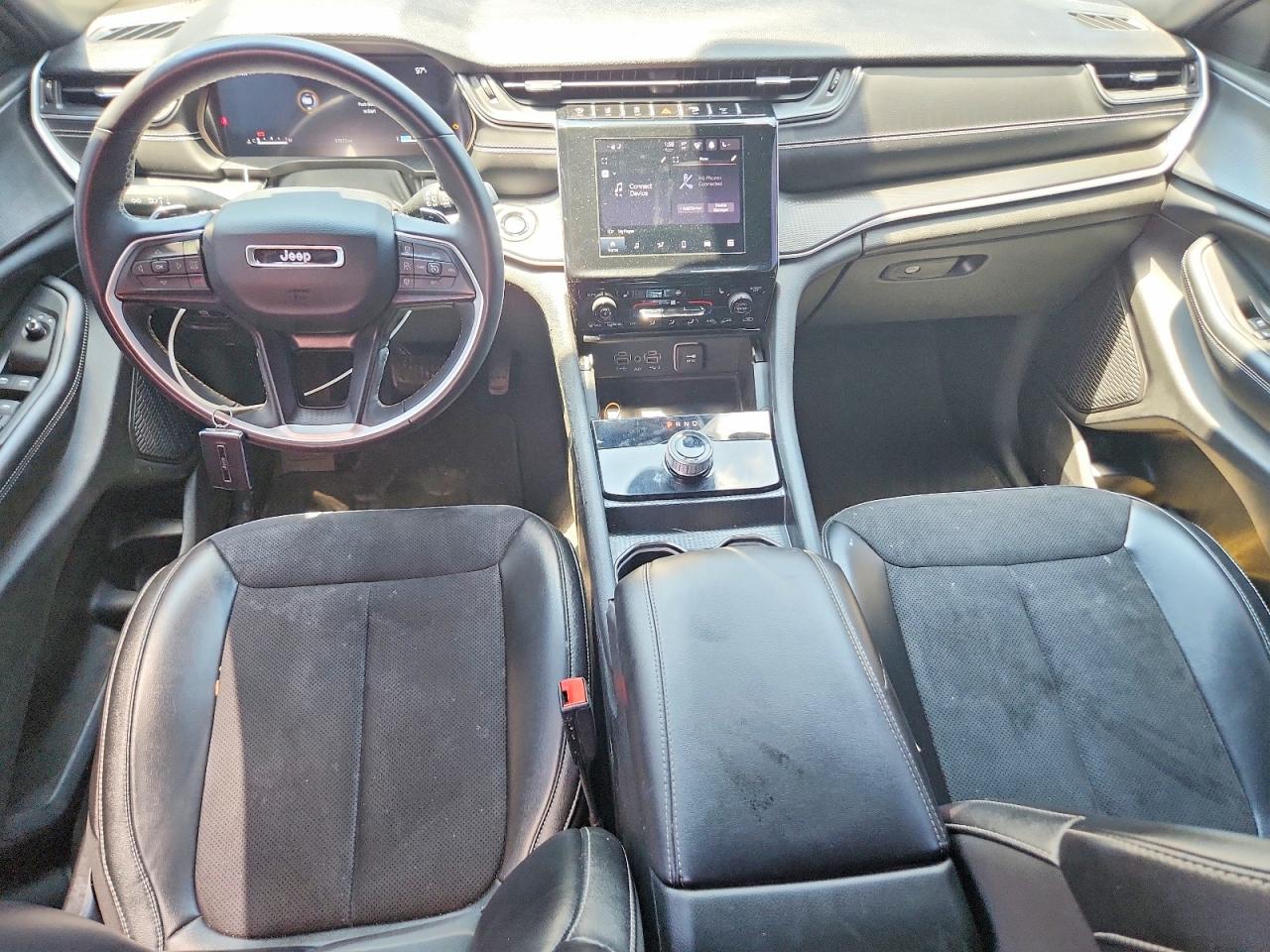 2024 Jeep Grand Cherokee L Laredo Gray vin: 1C4RJKAGXR8535637