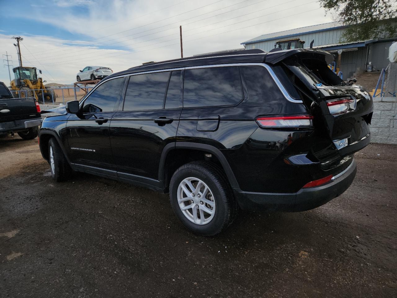 2025 Jeep Grand Cherokee L Laredo Черный vin: 1C4RJKAGXS8686421