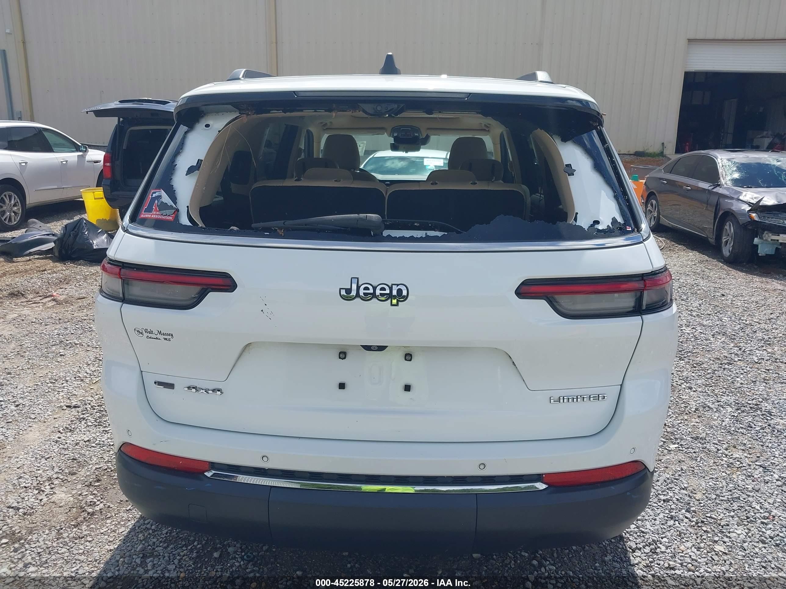 2021 Jeep Grand Cherokee L Limited 4x4 White vin: 1C4RJKBG0M8107342