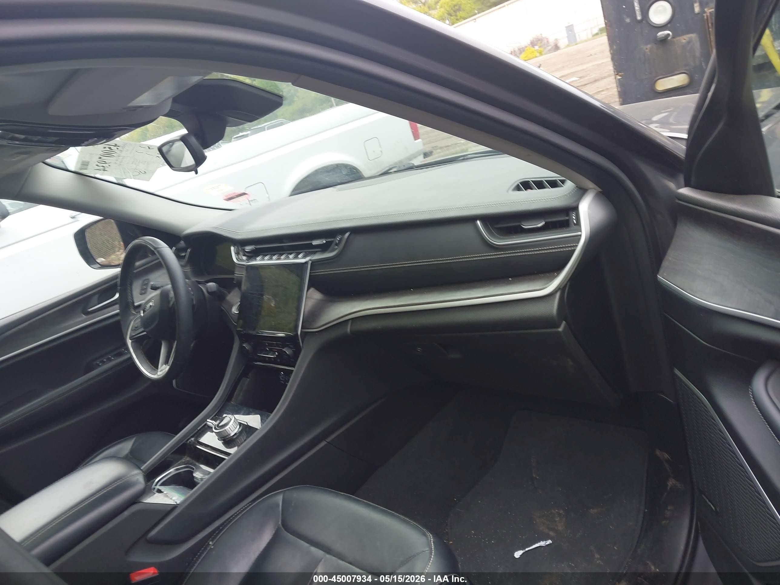 2021 Jeep Grand Cherokee L Limited 4x4 Серый vin: 1C4RJKBG0M8153009