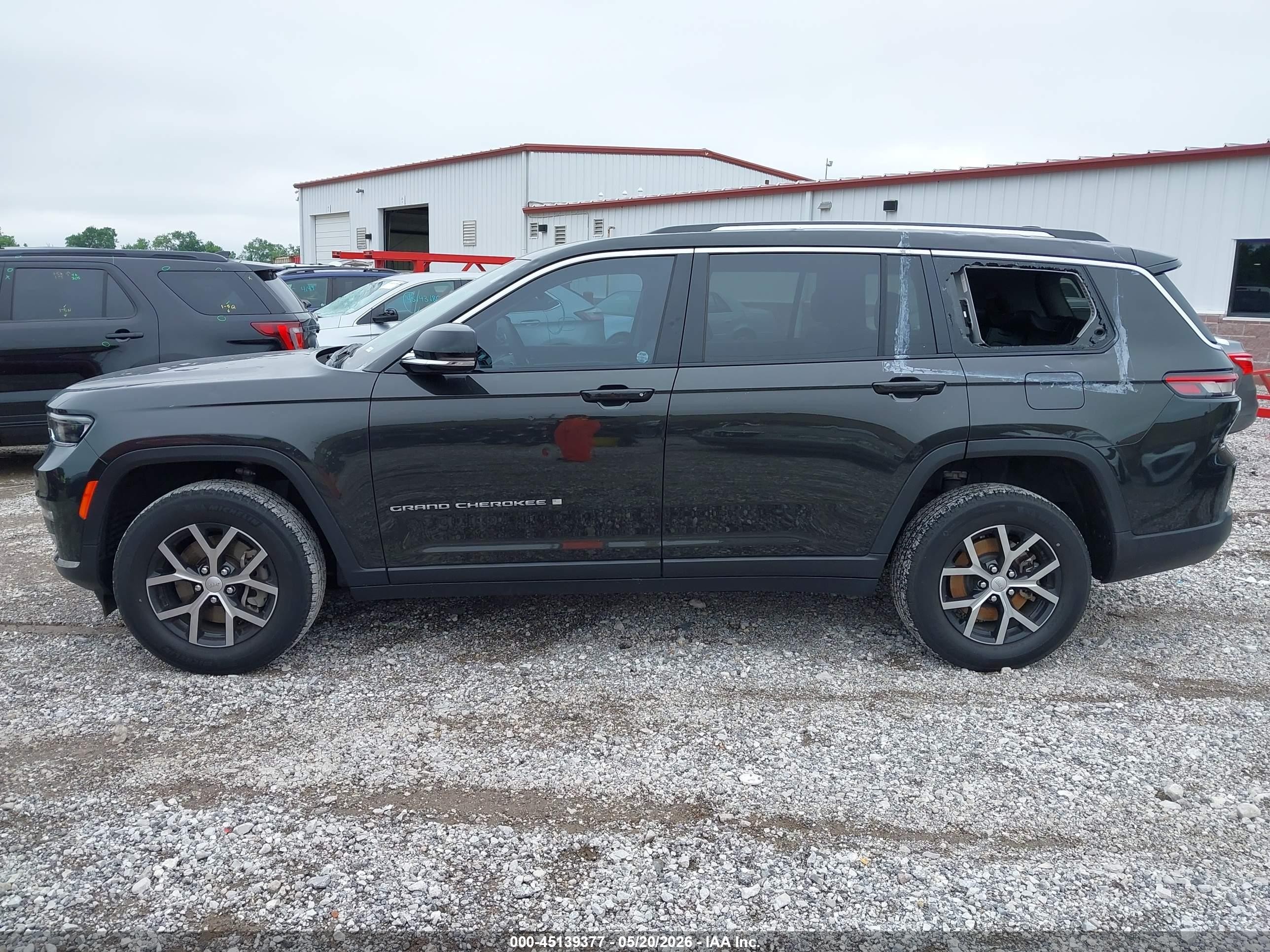 2023 Jeep Grand Cherokee L Limited 4x4 Gray vin: 1C4RJKBG1P8782072