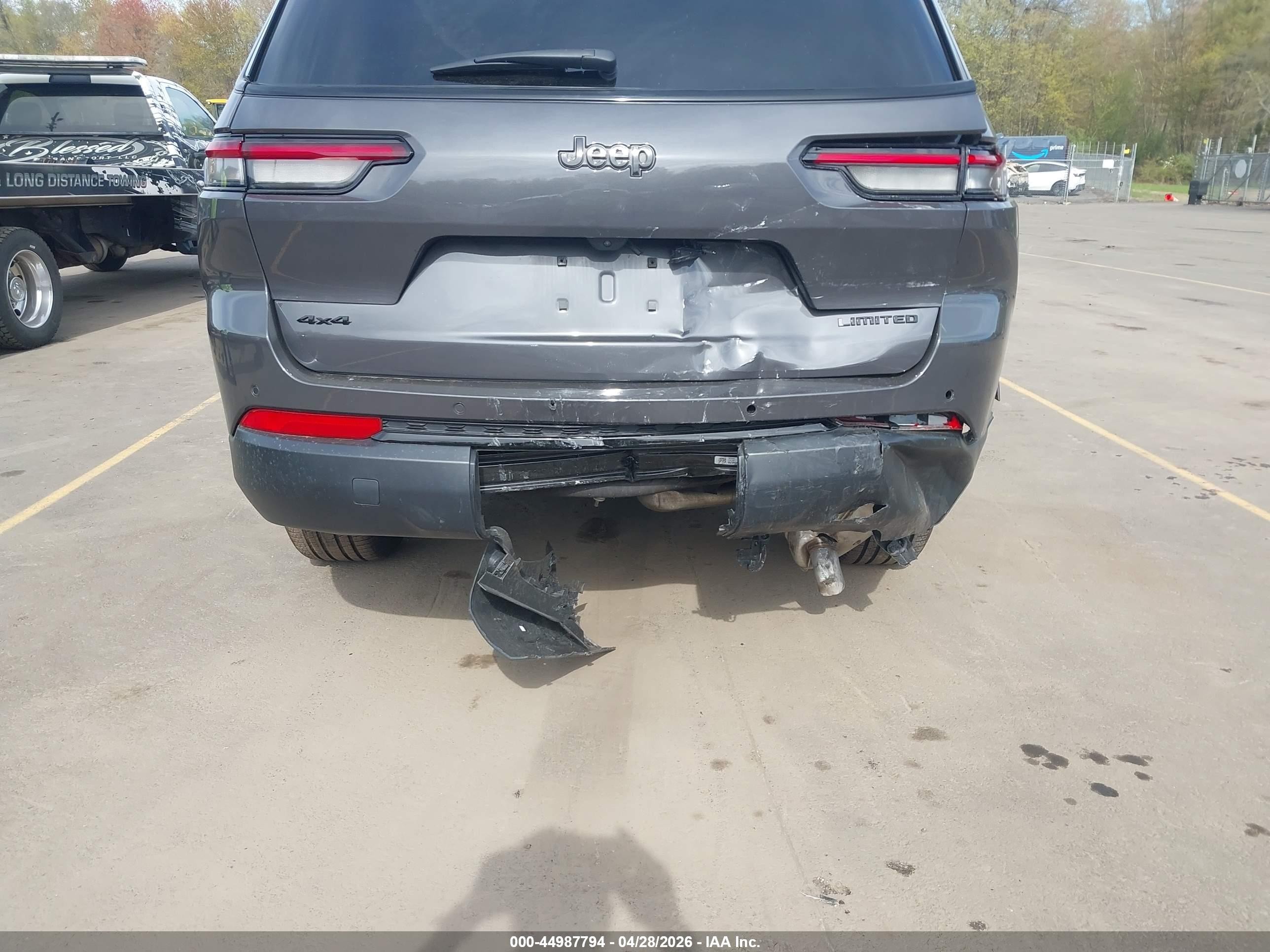2025 Jeep Grand Cherokee L Limited 4x4 Gray vin: 1C4RJKBG1S8768519