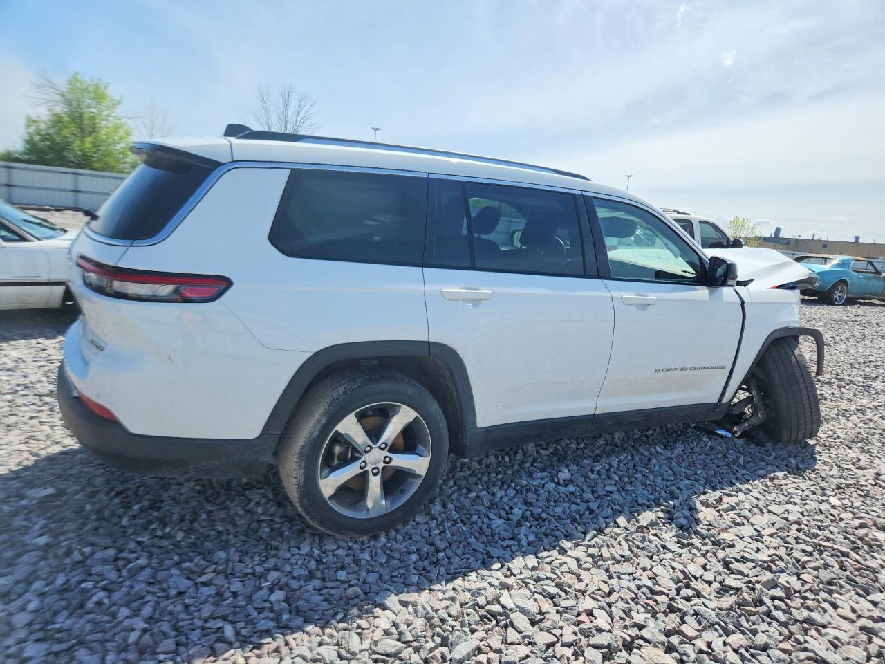 2022 Jeep Grand Cherokee L Limited White vin: 1C4RJKBG2N8558595