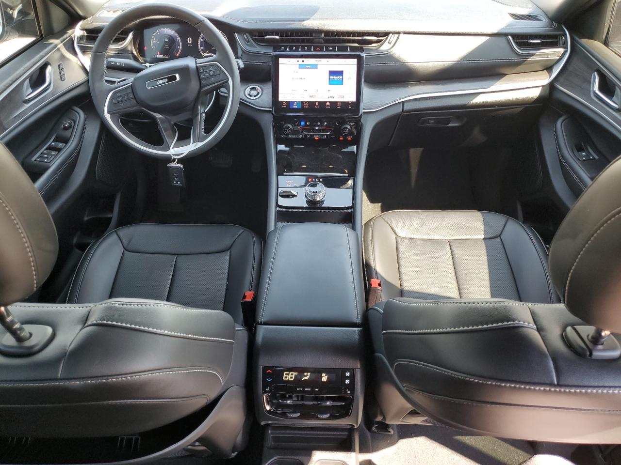 2025 Jeep Grand Cherokee L Limited Белый vin: 1C4RJKBG2S8660071