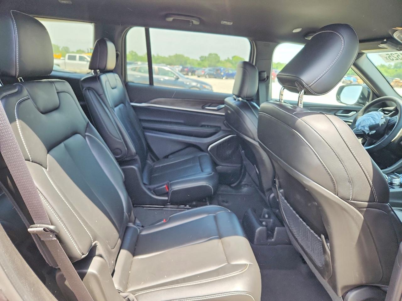2025 Jeep Grand Cherokee L Limited Gray vin: 1C4RJKBG2S8755066