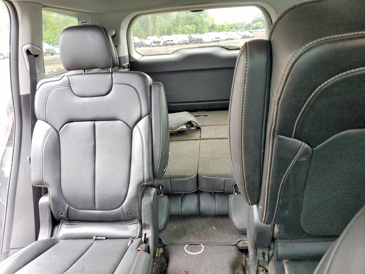 2022 Jeep Grand Cherokee L Limited Серый vin: 1C4RJKBG3N8547248