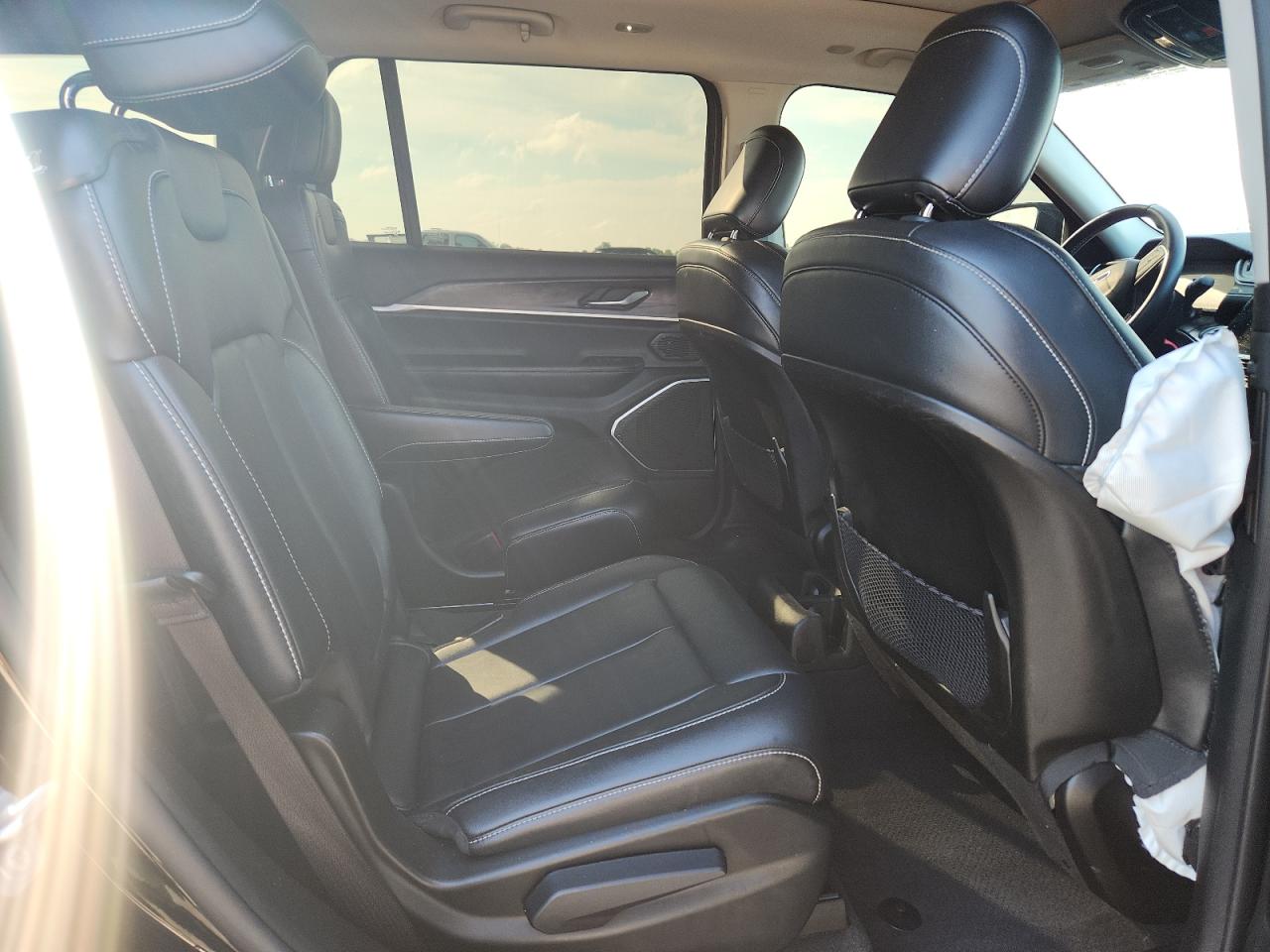 2022 Jeep Grand Cherokee L Limited Black vin: 1C4RJKBG4N8515909