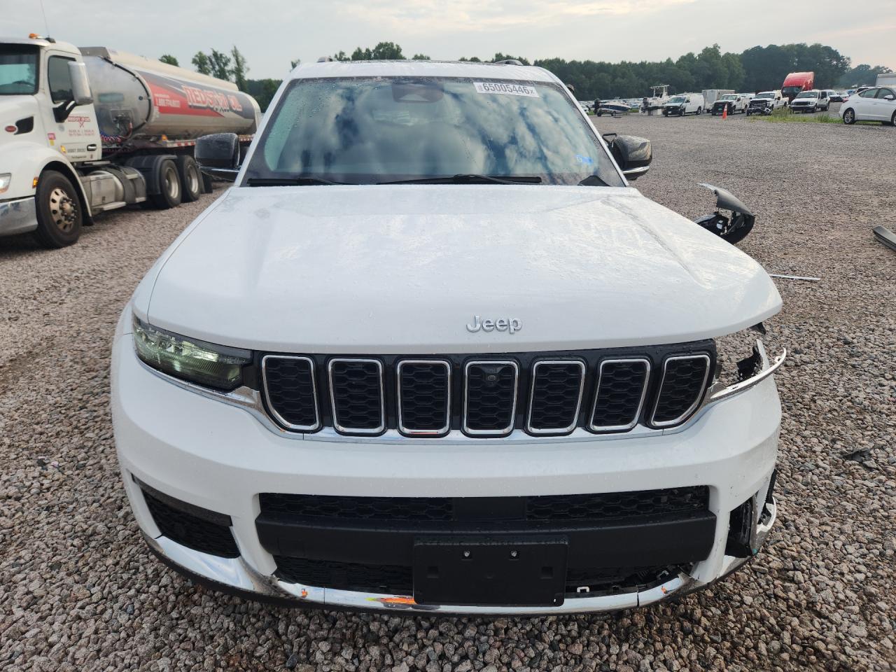 2023 Jeep Grand Cherokee L Limited White vin: 1C4RJKBG4P8832785
