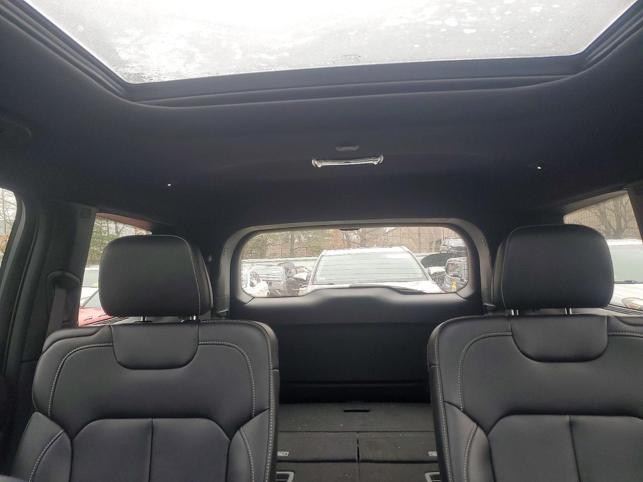 2025 Jeep Grand Cherokee L Limited Black vin: 1C4RJKBG4S8663022