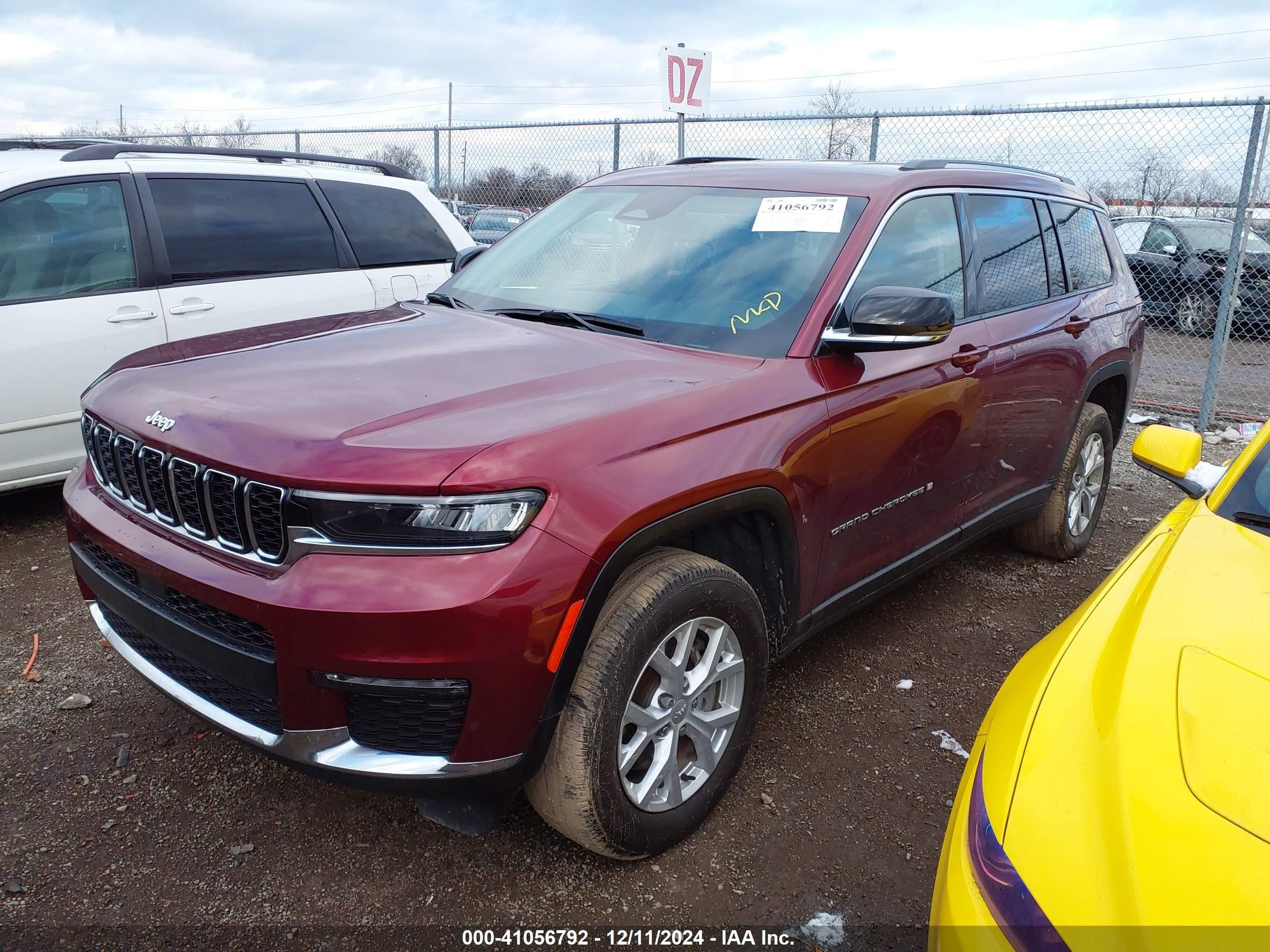 2023 Jeep Grand Cherokee L Limited 4x4 Maroon vin: 1C4RJKBG5P8731562