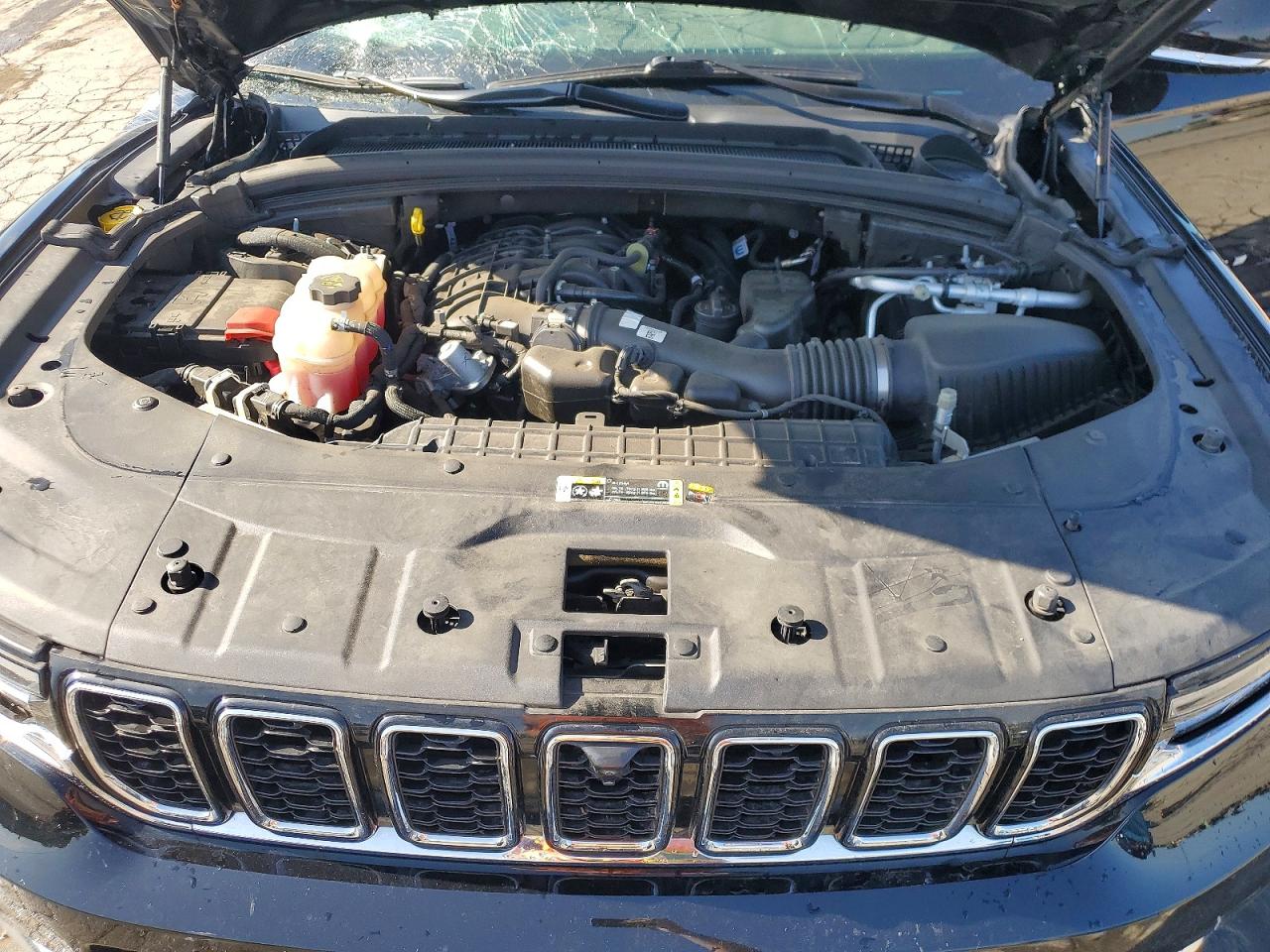 2023 Jeep Grand Cherokee L Limited Черный vin: 1C4RJKBG5P8830981