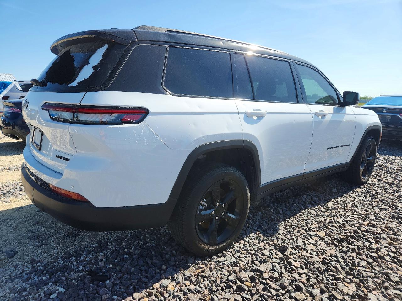 2025 Jeep Grand Cherokee L Limited White vin: 1C4RJKBG5S8665068