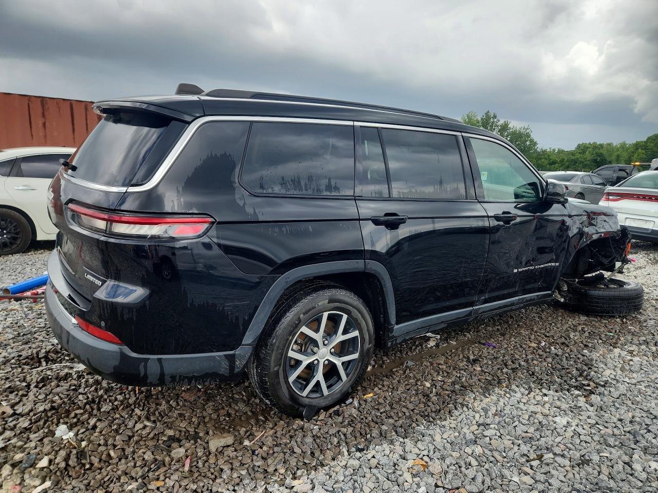 2024 Jeep Grand Cherokee L Limited Black vin: 1C4RJKBG7R8545069