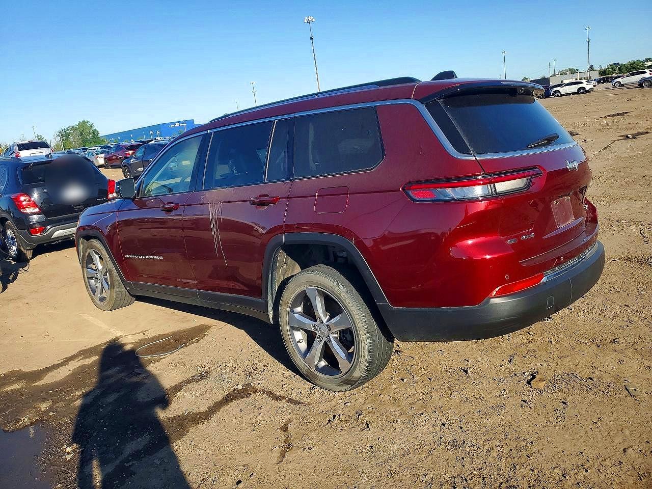 2021 Jeep Grand Cherokee L Limited Burgundy vin: 1C4RJKBG9M8132093