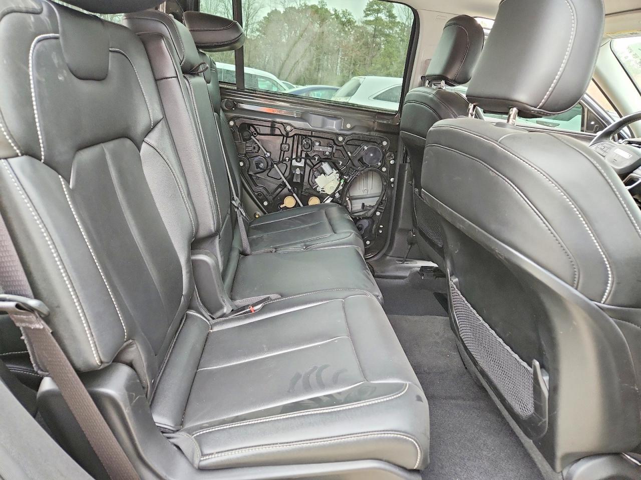 2021 Jeep Grand Cherokee L Limited Черный vin: 1C4RJKBG9M8213028