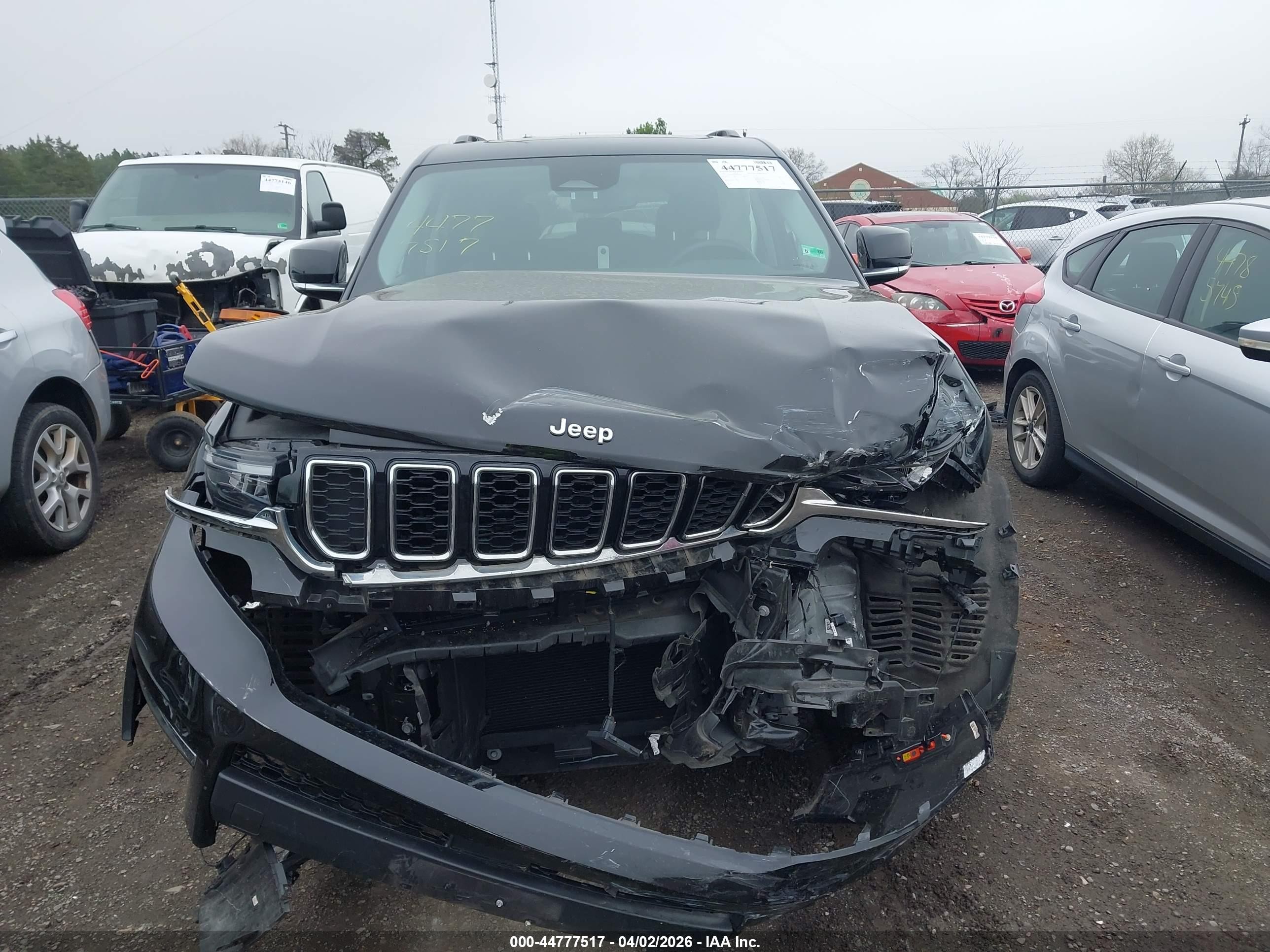 2022 Jeep Grand Cherokee L Limited 4x4 Черный vin: 1C4RJKBG9N8505487