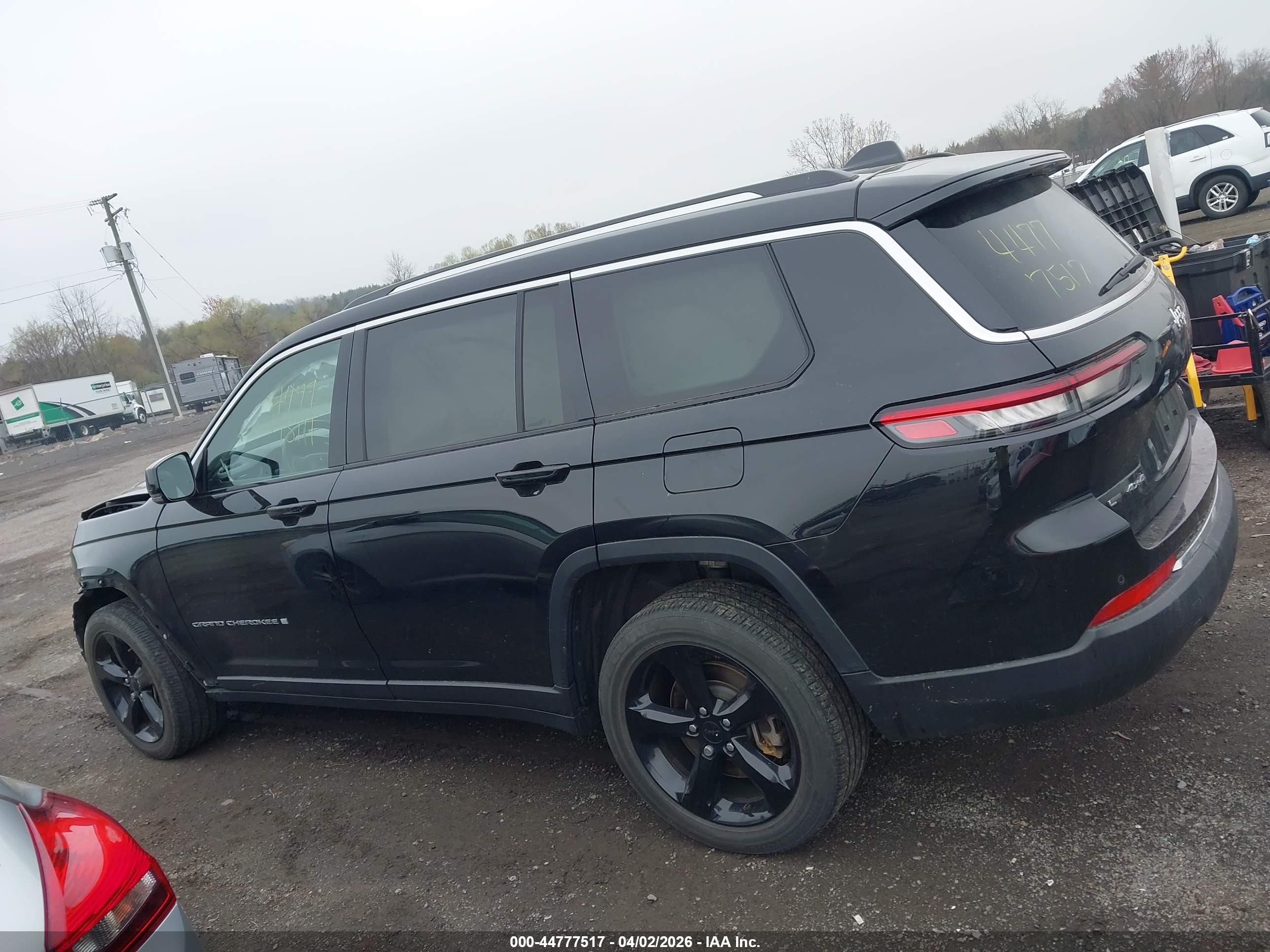 2022 Jeep Grand Cherokee L Limited 4x4 Черный vin: 1C4RJKBG9N8505487