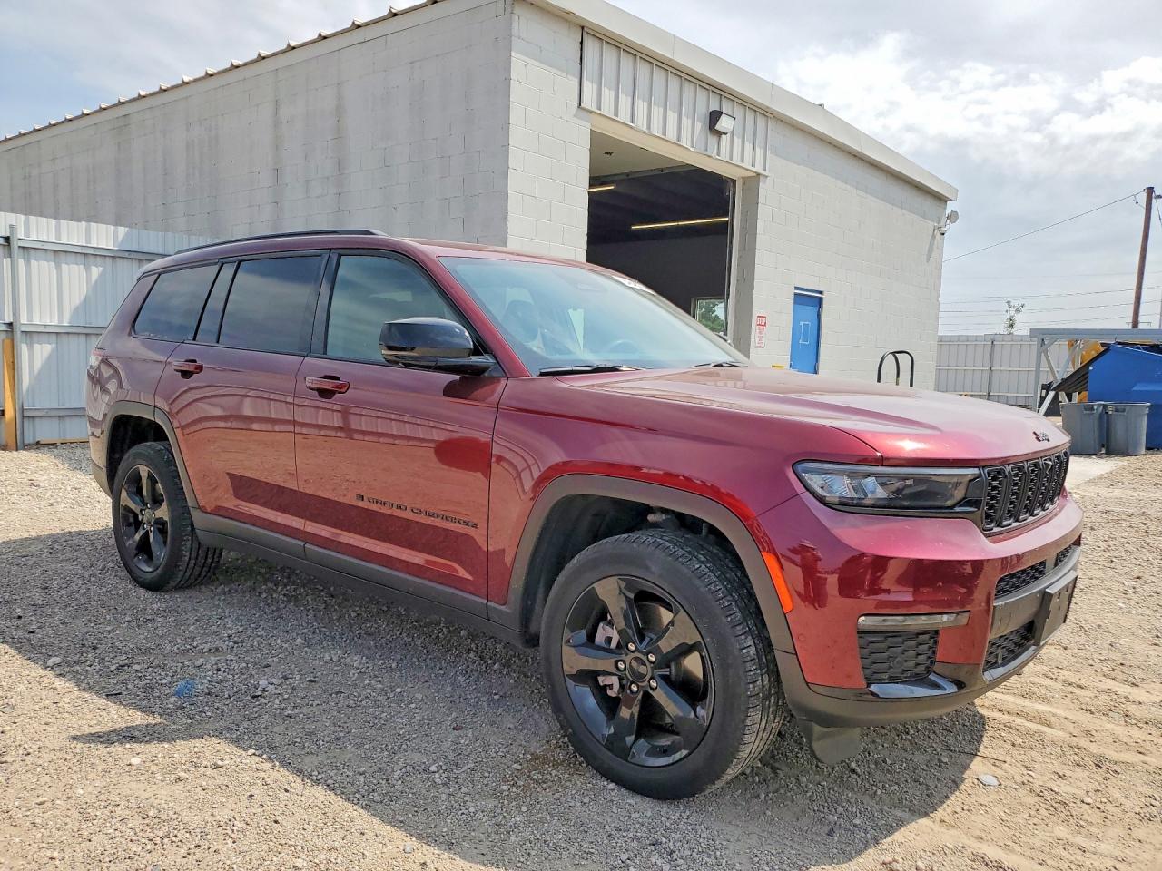 2024 Jeep Grand Cherokee L Limited Red vin: 1C4RJKBGXR8570080