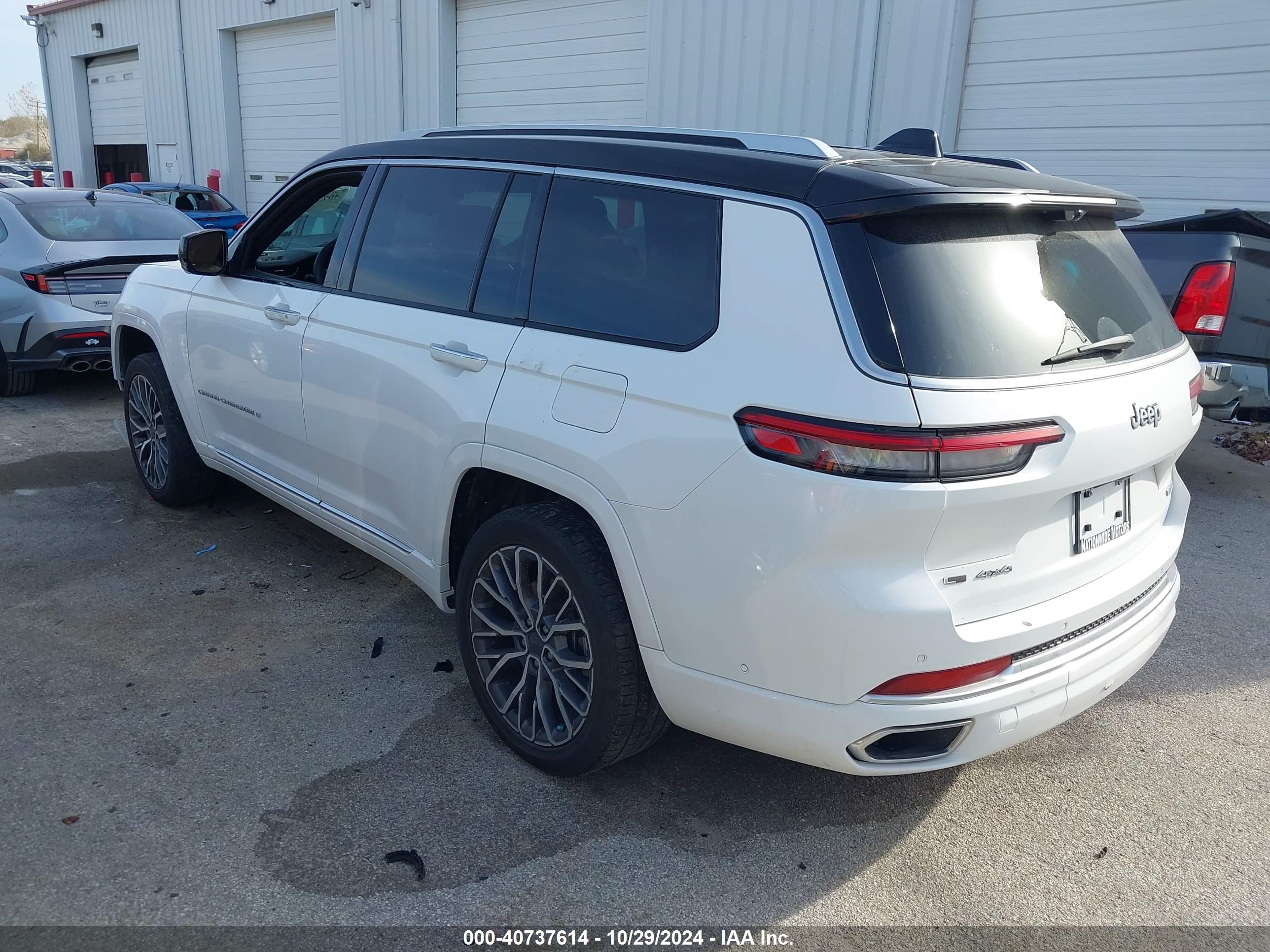 2021 Jeep Grand Cherokee L Summit Reserve 4x4 White vin: 1C4RJKEG7M8164567