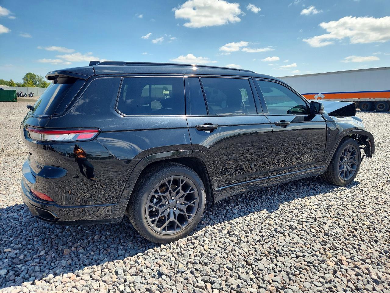 2023 Jeep Grand Cherokee L Summit Black vin: 1C4RJKEG8P8736721