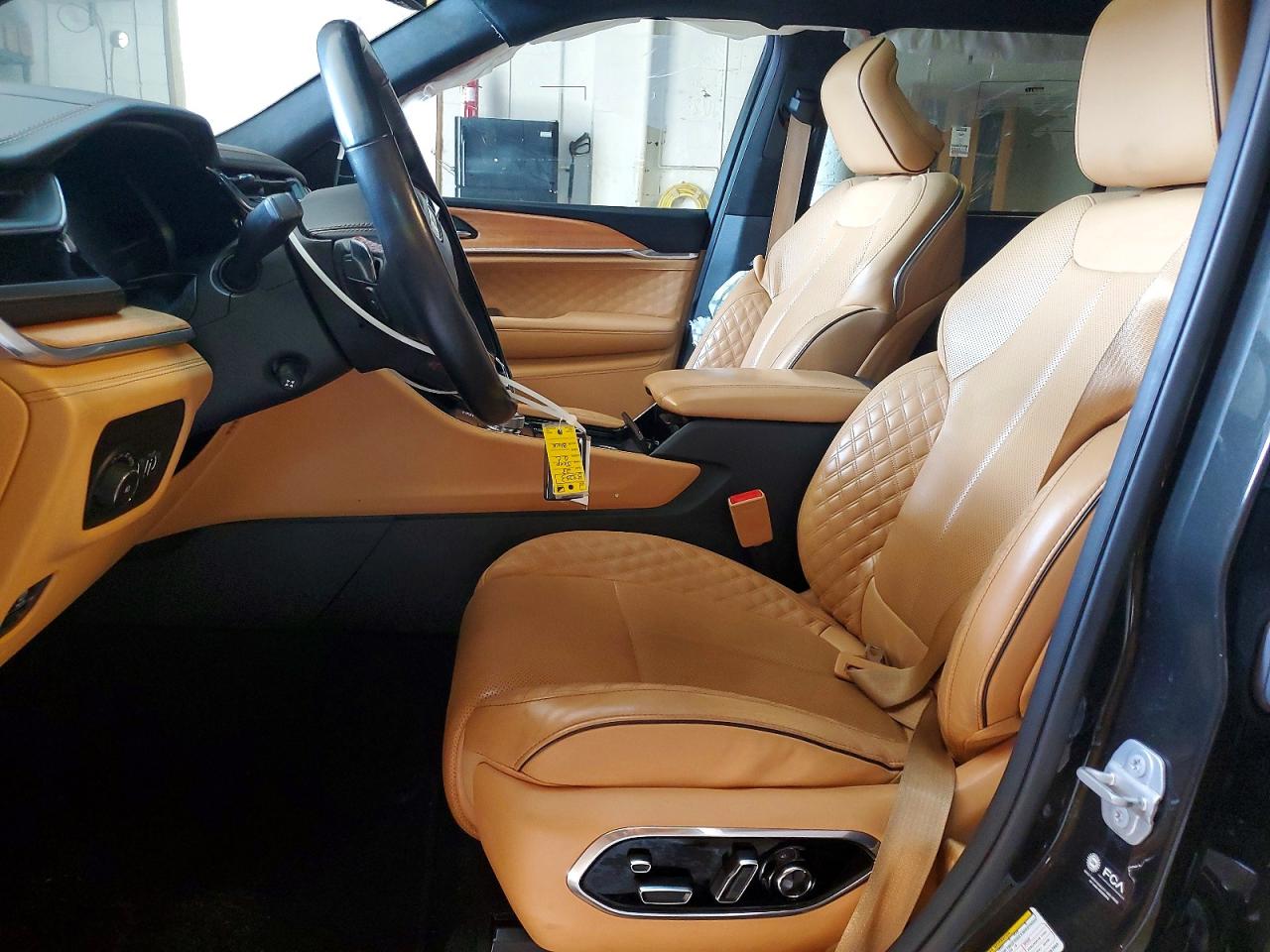 2023 Jeep Grand Cherokee L Summit Черный vin: 1C4RJKEG8P8767953